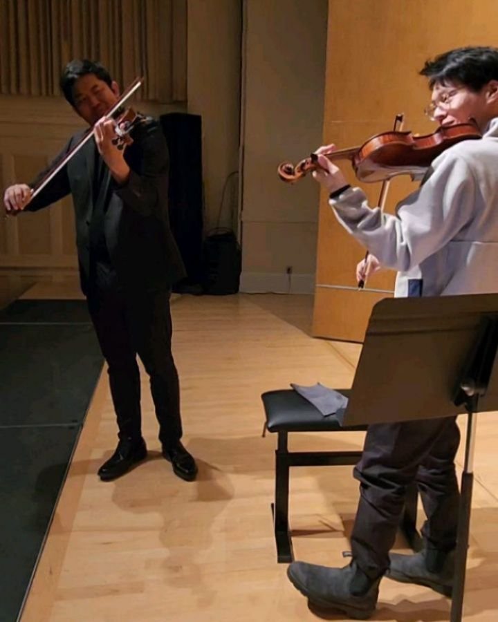 🎻🎻 When two Lupot violins meet, they spark pure joy 🎆

🙏🏻 We&rsquo;re so grateful to Jonathan Ong (@ong_jon) from the @veronaquartet for joining forces with us and creating unforgettable 'Doverona' moments this past weekend at @oregonbachfest an