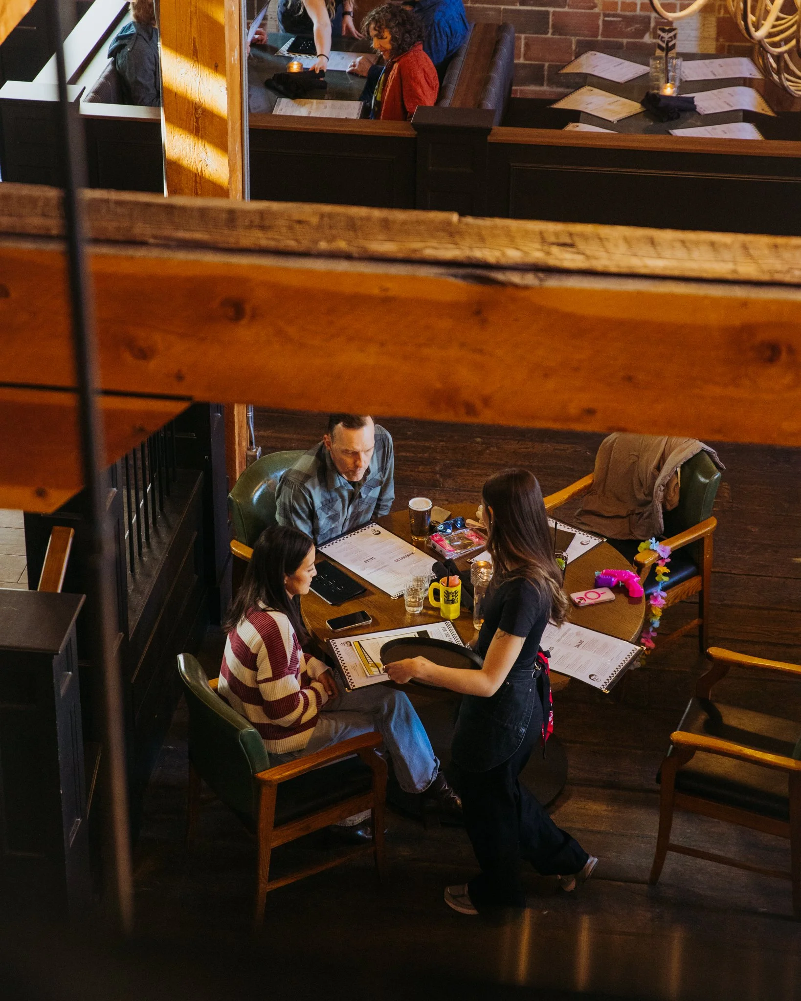BNA Refresh guests at table.jpg
