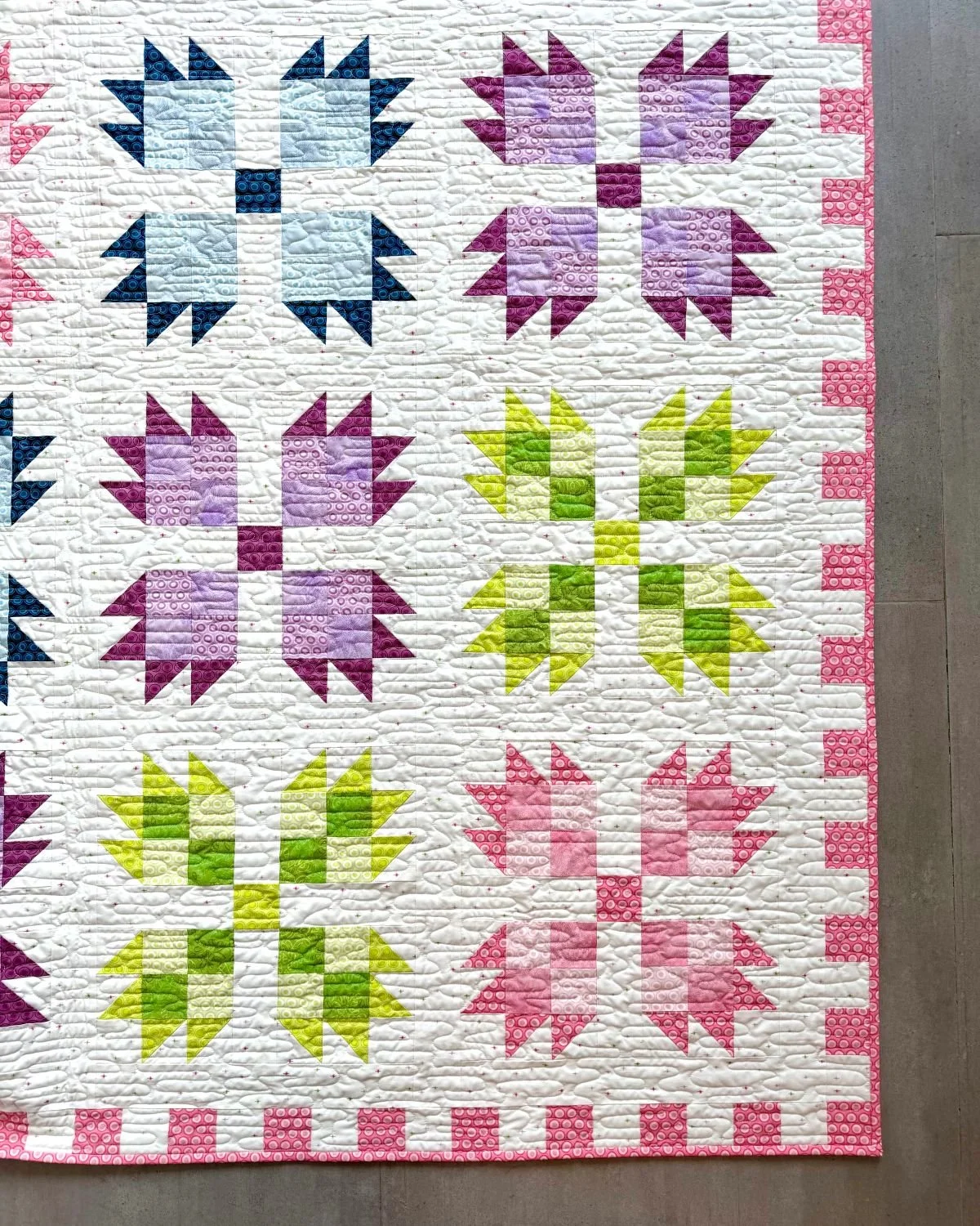 Bear paw quilt detail
