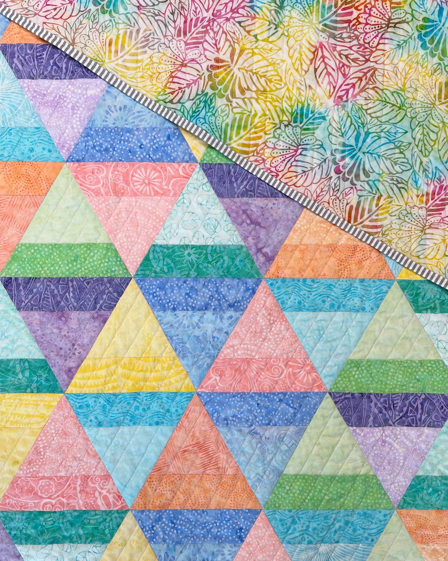 Pastel triangle quilt detail: front and back