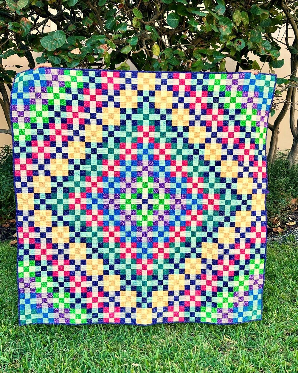 Trip Around the World quilt front