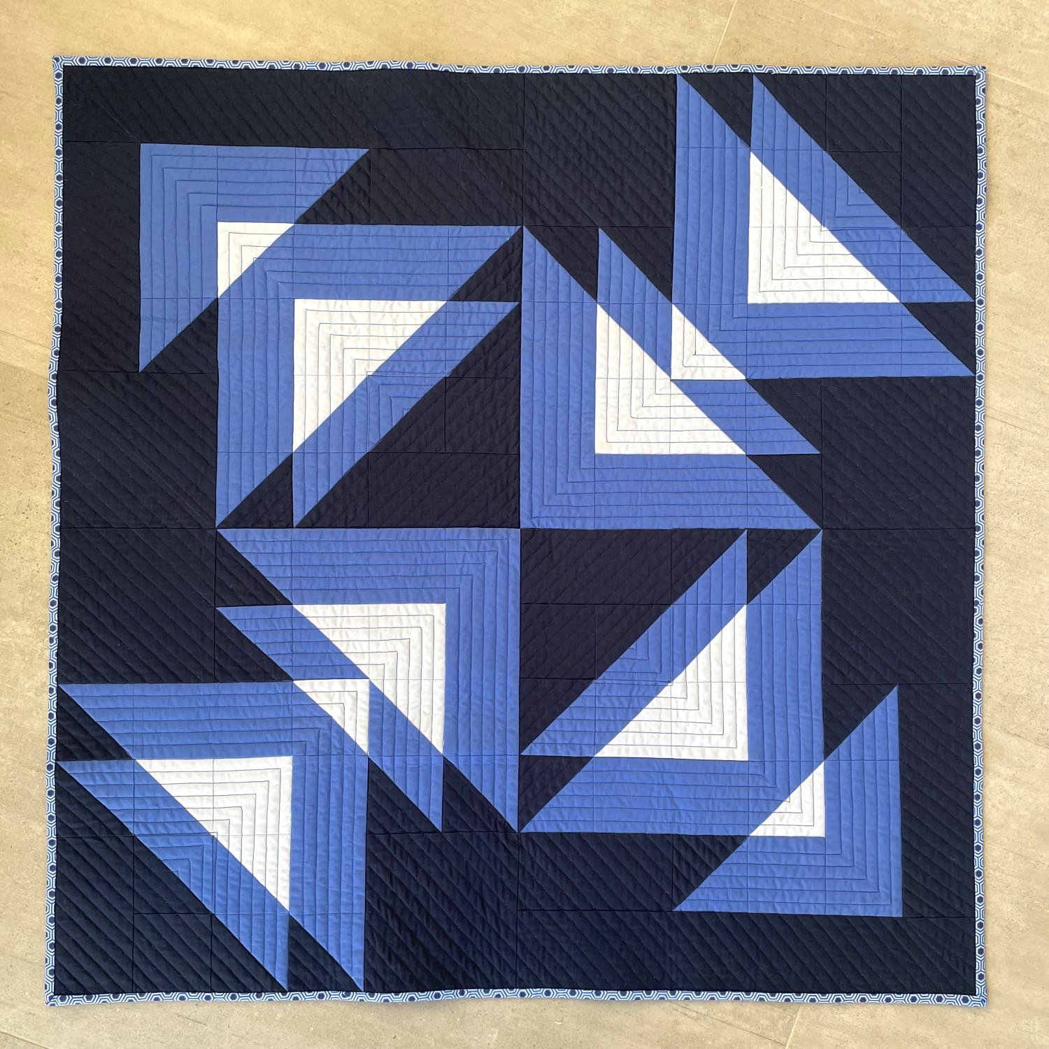 Wayward Transparency quilt pattern by Quilting Jetgirl