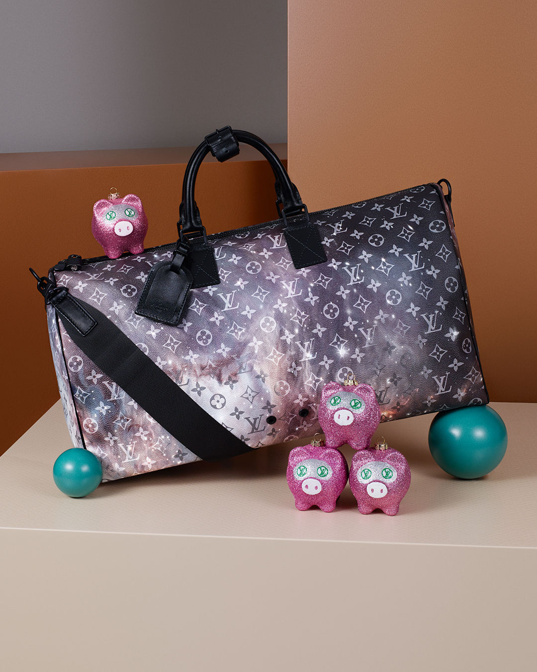 LV-Holiday-Product-1080x1350-LV_19_V06_RGB.png