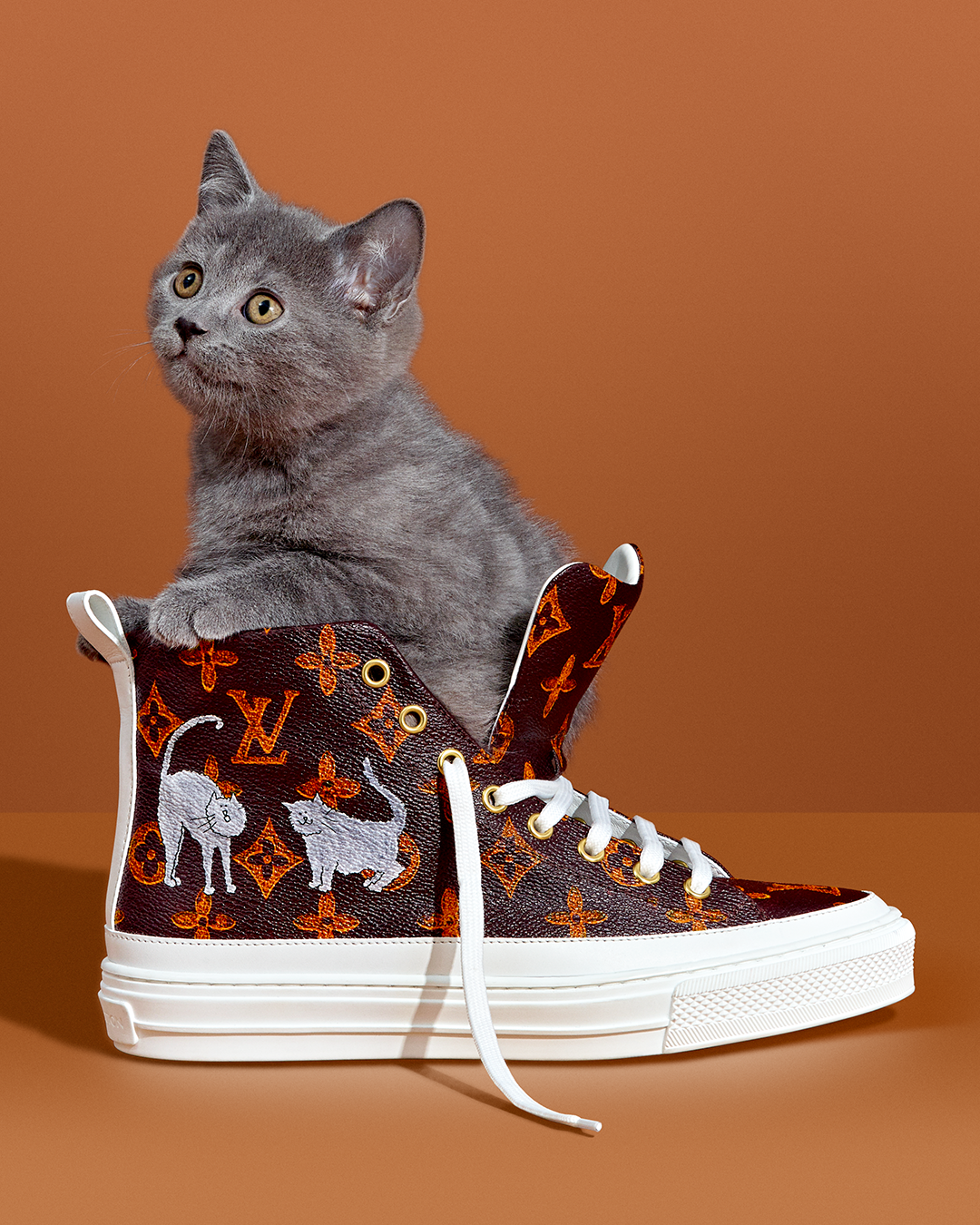 LV-GraceCoddington-Social-1080x1350_0003_SHOT_10_SHOES_EXT_v3_QC_R300.png