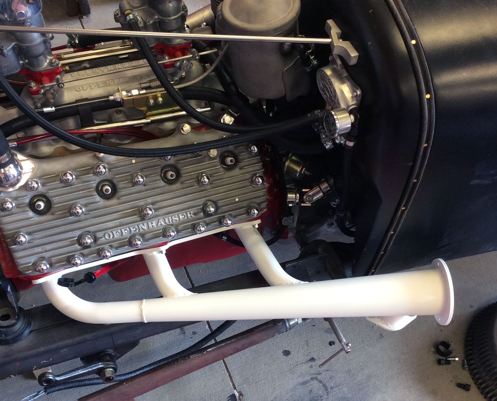 IMG_01081927_FordRoadster_BespokeDreamworks_CoryPequin.jpg