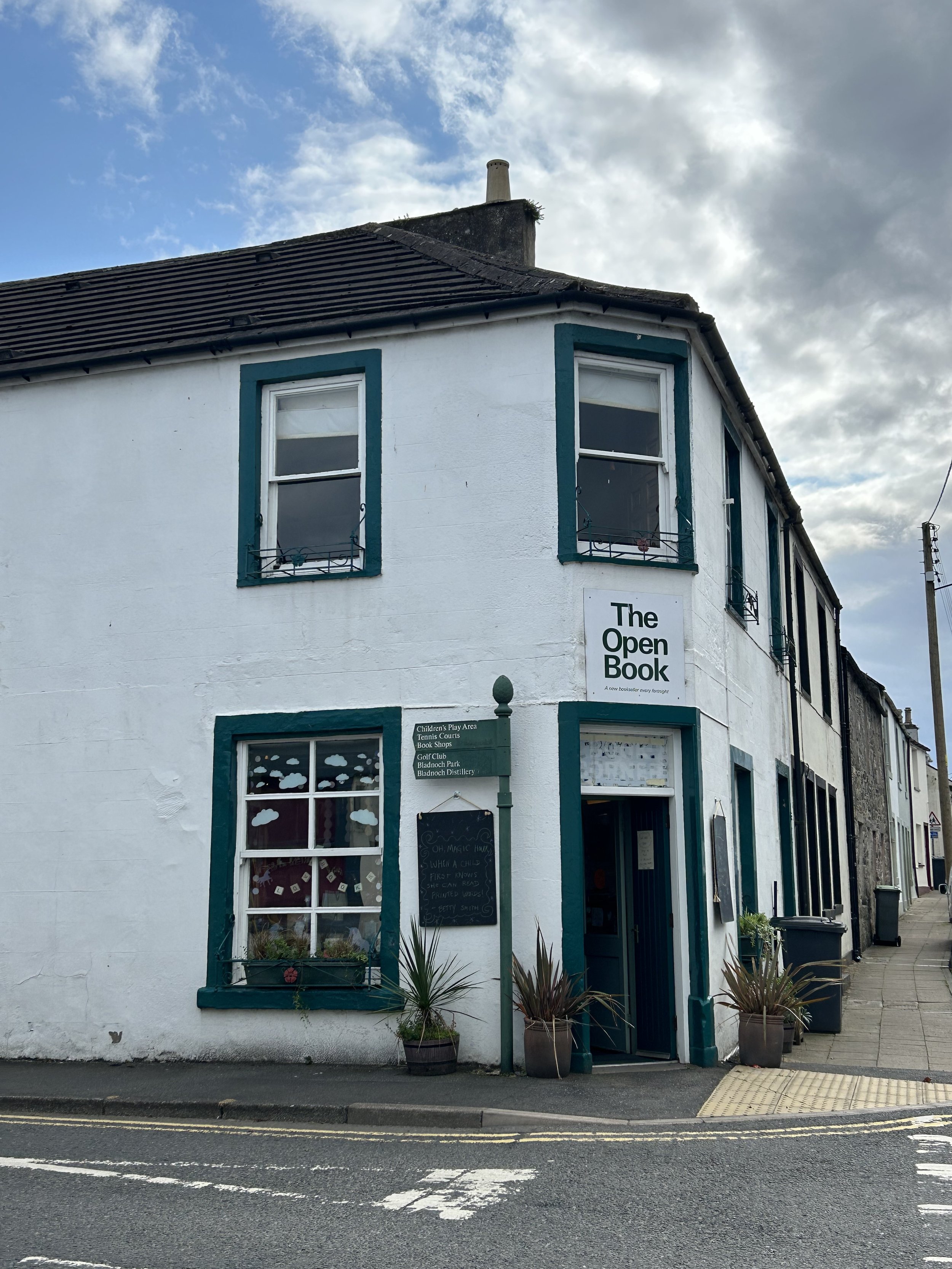 Cake and Scones for Lunch and a Feast of Kindness in Wigtown