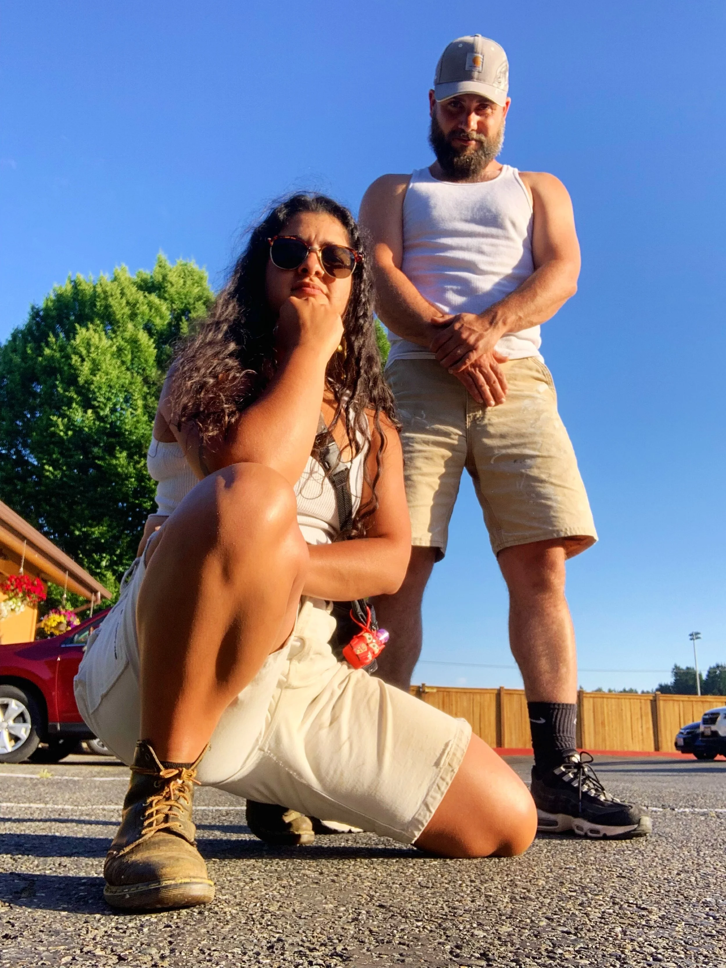 Gonna be @210seattlemarket with @roaddogsgarage tonight at art walk!

Come thru and snag a cool vintage piece from my collection @ethericvintage!

If we had an album cover it would look like this 🔥 

#seattlemarket #artwalk #vintageclothing #smallbu