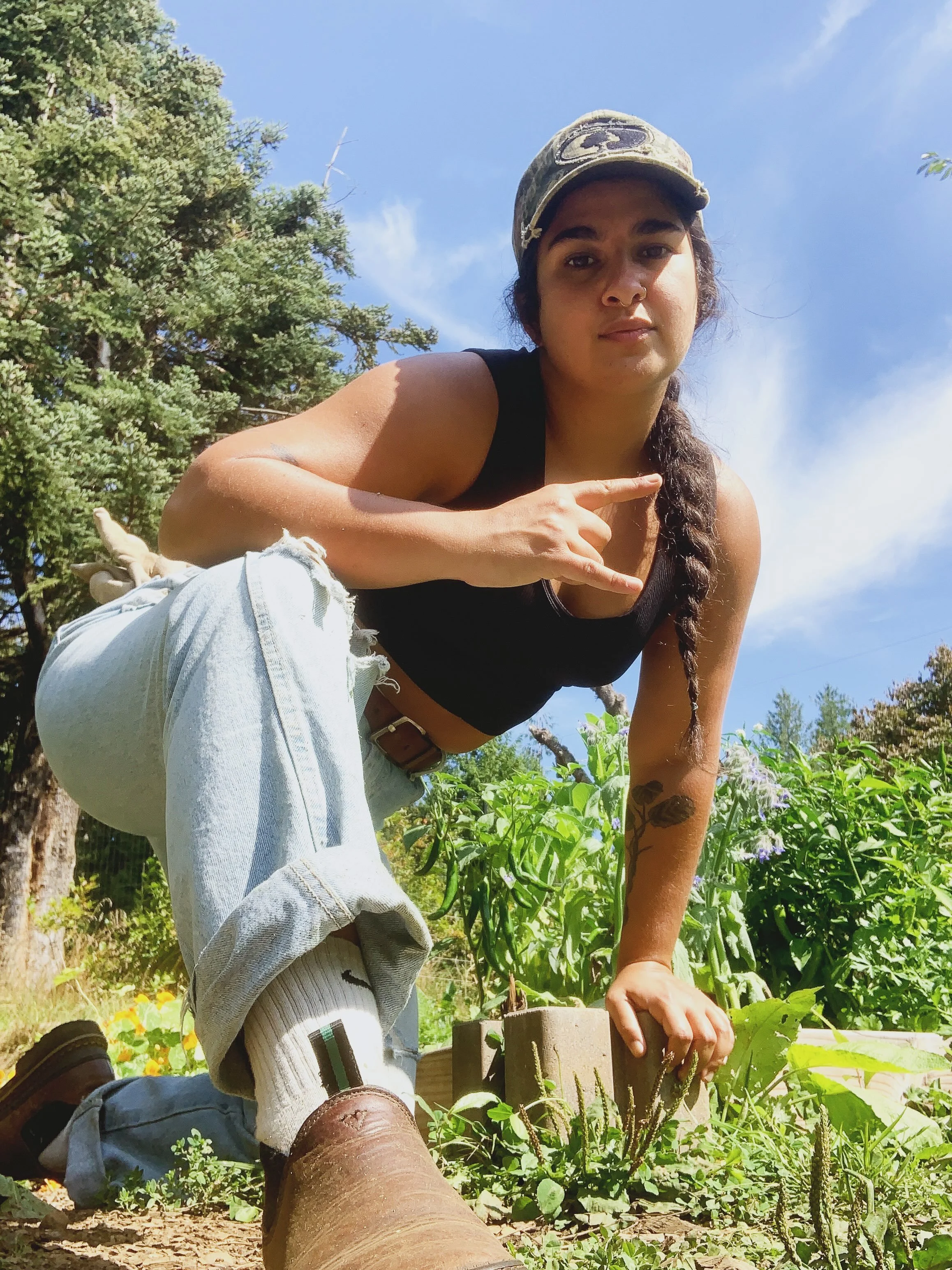 throwin ass in the garden, thick and DANGEROUS 🤘🏽 watch out she knows how to grow her own food and doesn&rsquo;t fall for the propaganda 😈 

BUT !

the amount of spiritual deaths I have moved through to get here got me GOATED &amp; devoted 🙏🏽 do