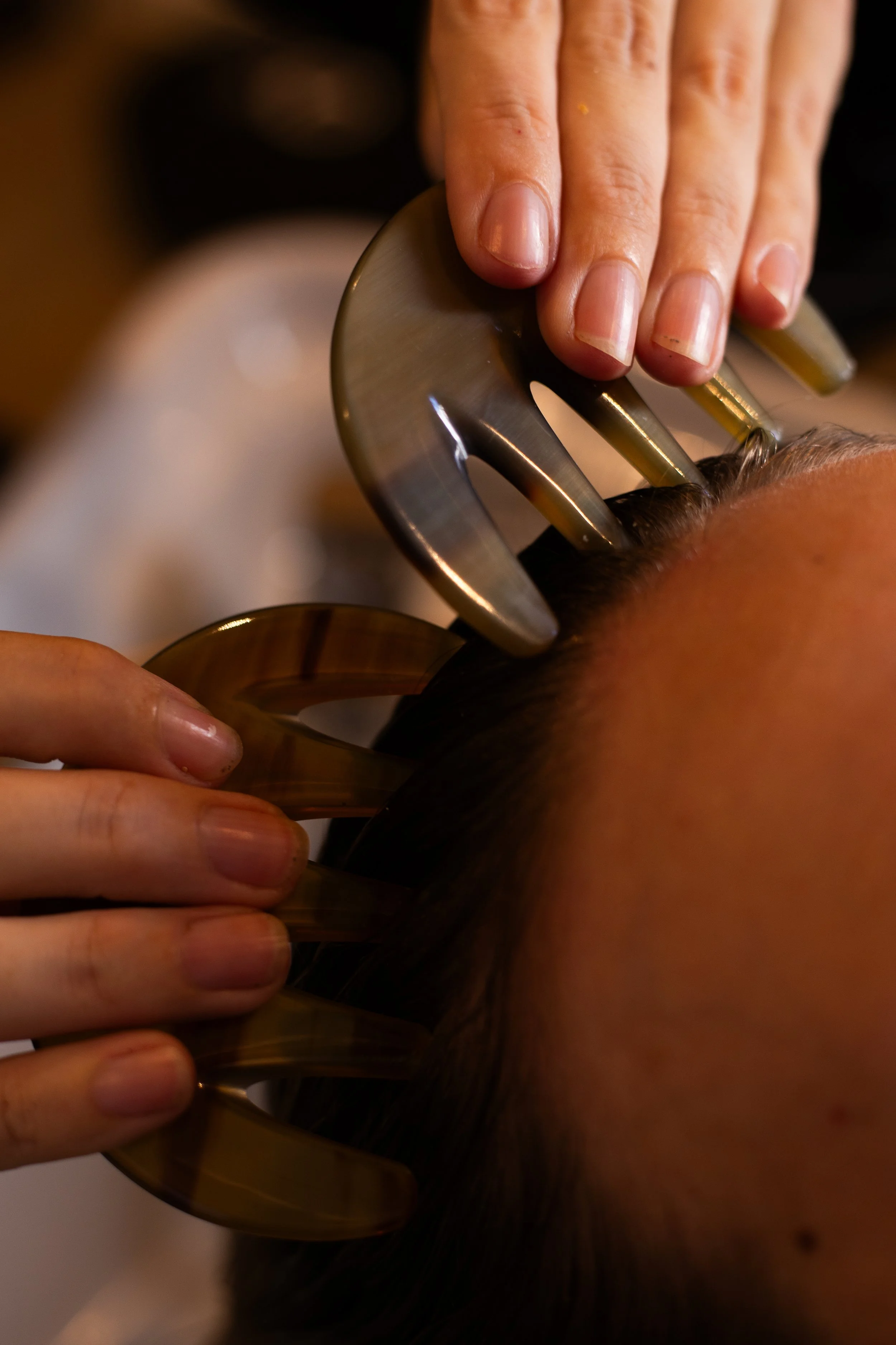 8 Dingen die je wilt weten vóór je Head Spa Behandeling