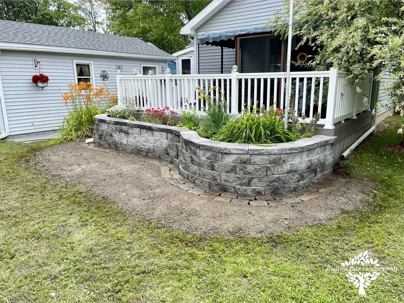 eZy Watermark_31-08-2023_03-03-42-3220PM.jpg