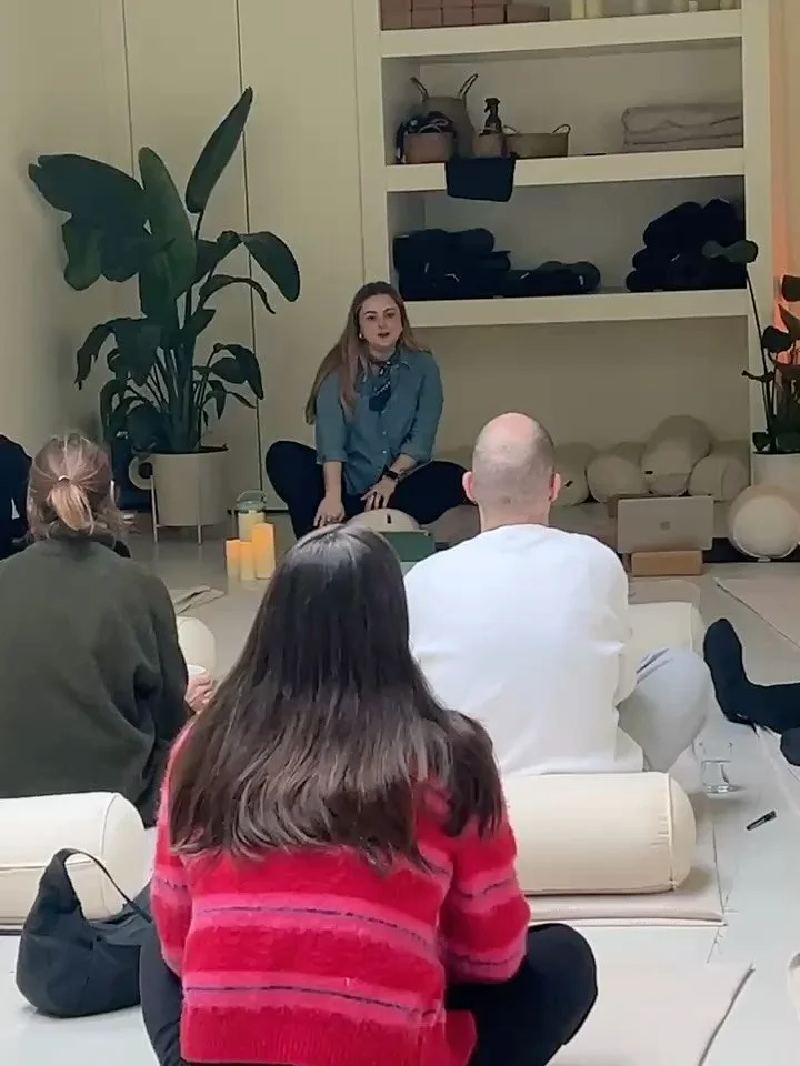 November wrap it and it feels for the first time in a while, the ground is steady beneath me. Looking back on this month, it&rsquo;s a joy to see folk come together both in and out of the studio to connect. 

How about Beau watching Paddington Bear ?