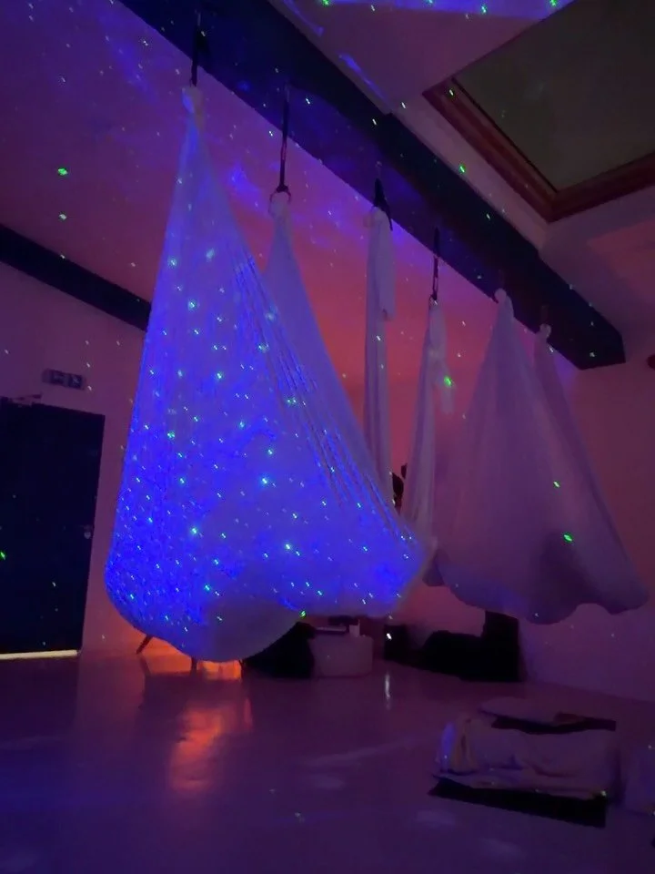It was lovely hosting a private team bonding corporate session for the people at OLIX. 75 mins of pure bliss including, herbal tea, breathwork, hammock relaxation and we finished off with a couple of aerial tricks.

Wellbeing at work done well. In th
