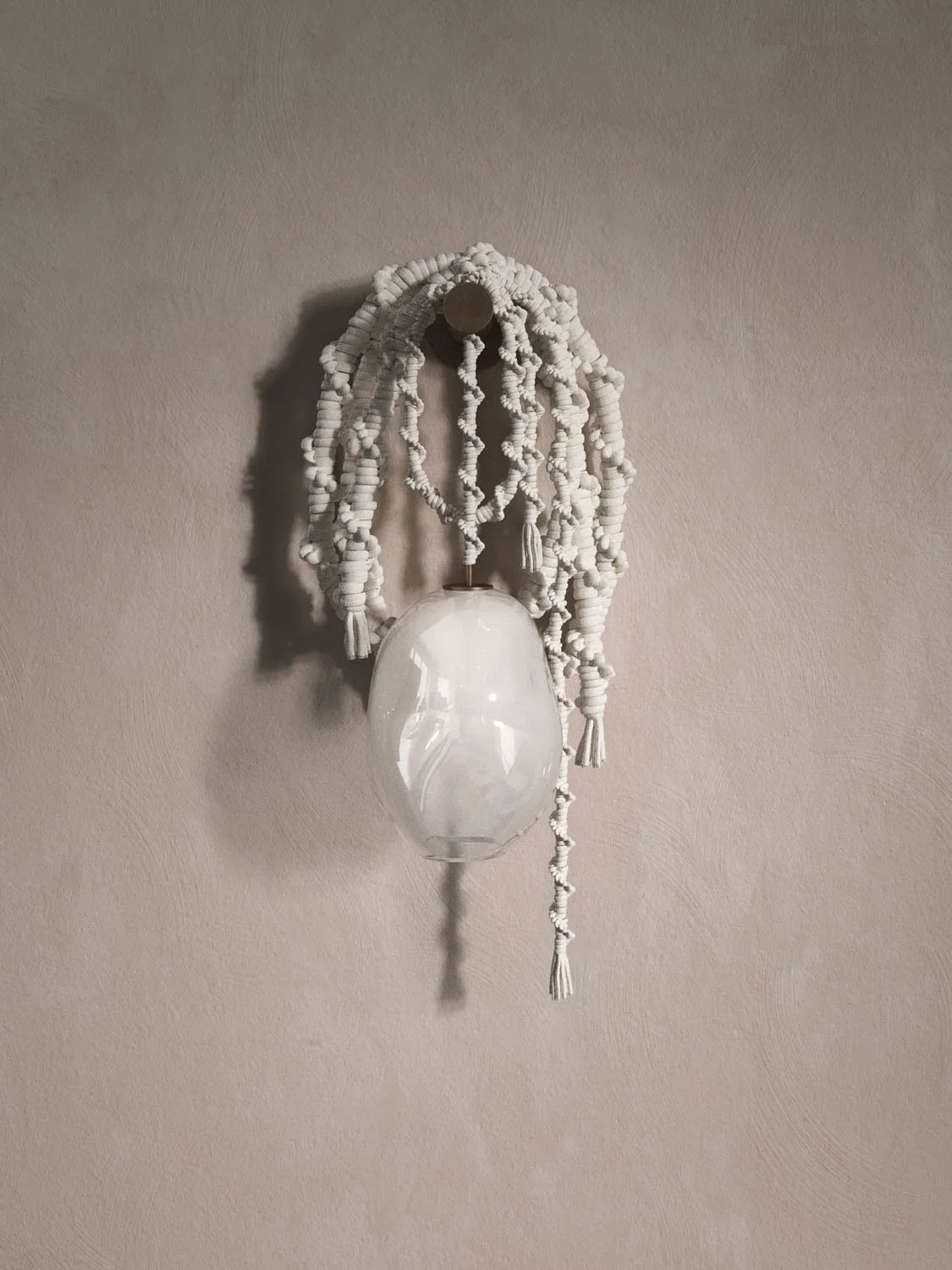 0917_JG_Onda Sconce Small _White_AIb (1).jpeg