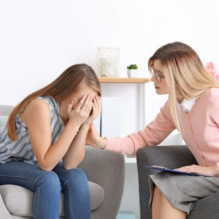 My Child Is Defiant and Out of Control: 5 Myths About Where to Send a Defiant Teenager, Debunked by a Miami Therapist