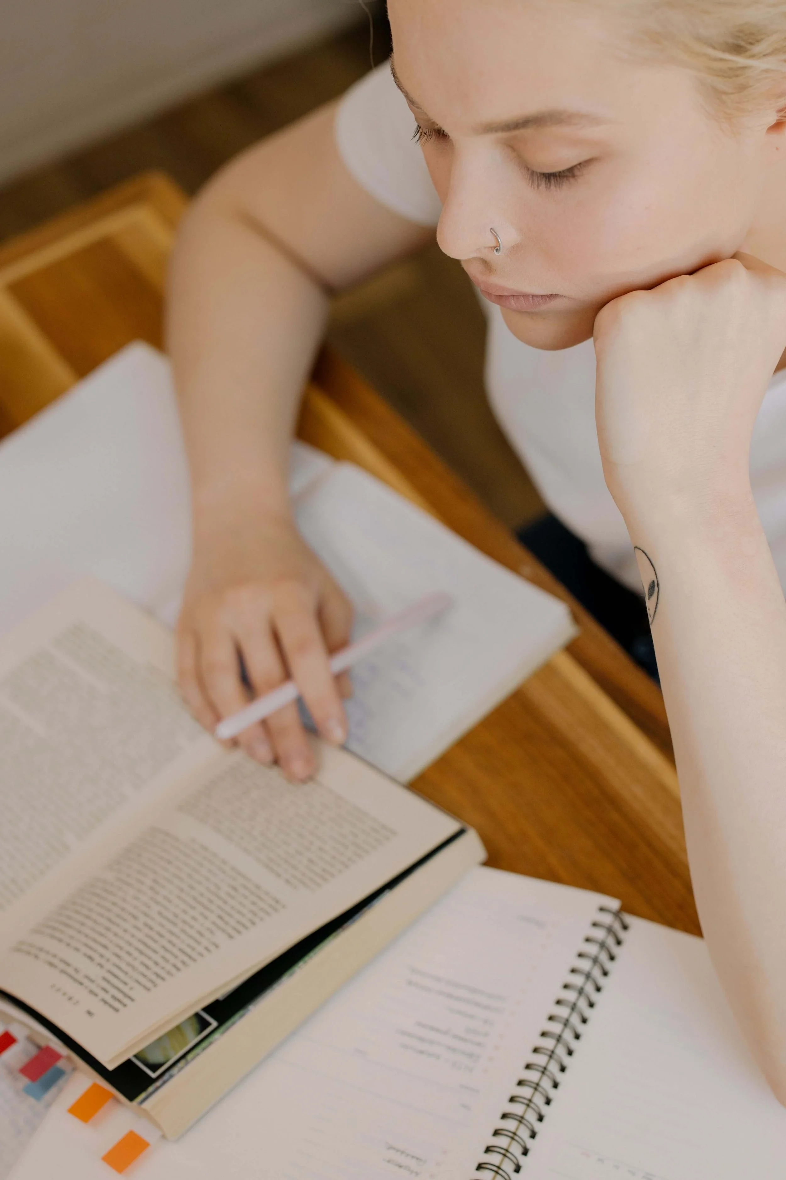 ADHD in Teens: Why Emotional Regulation and Focus Feel So Hard