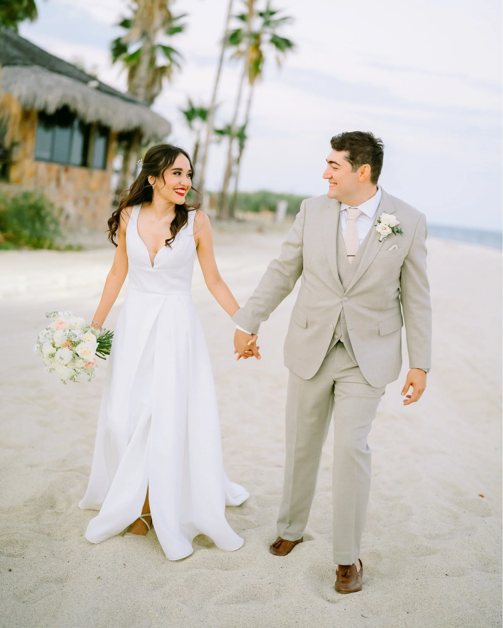 The Sea of Cortez as a witness.
Tall palms, pale sand, and a quiet that wraps around everything.
Rancho Buena Vista became a refuge &mdash; a place set apart, far from the city, where the celebration moves at a slower rhythm. No distractions, just sh