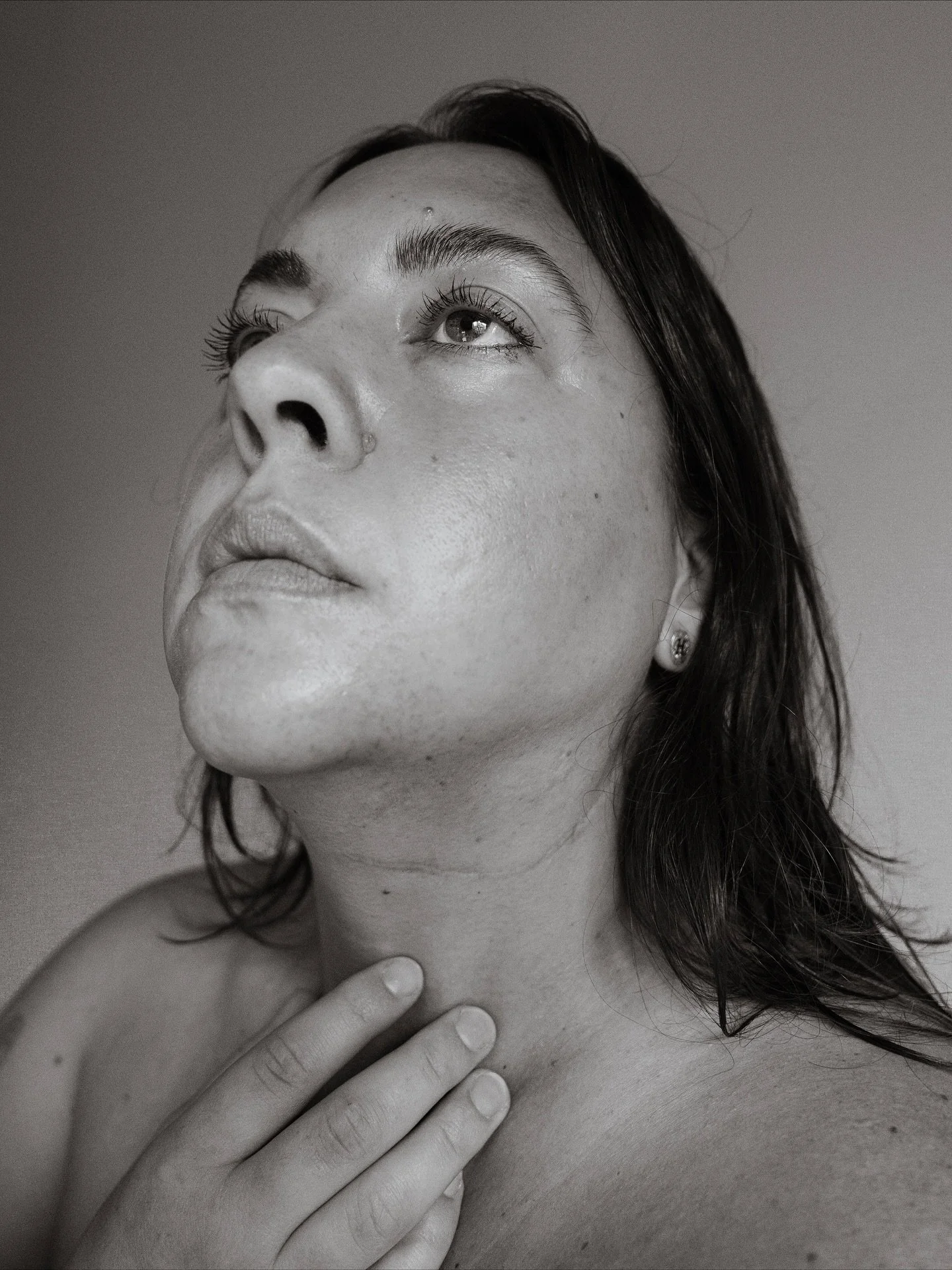 Self Portrait of the Month 03: Love your scars