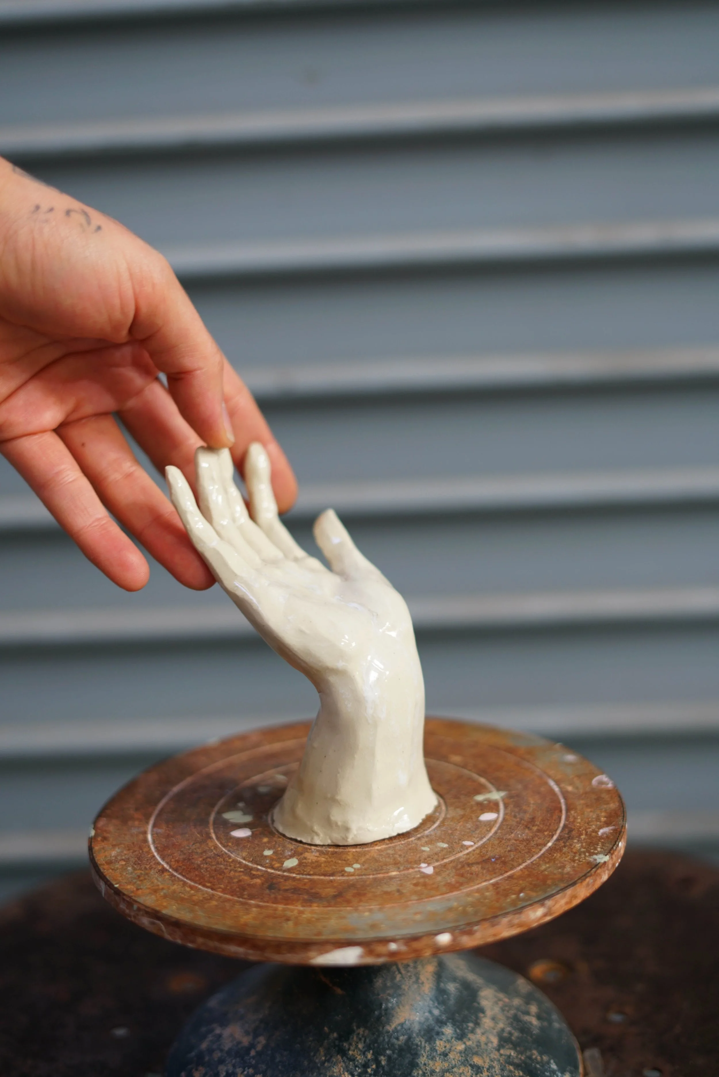 holyvoids_hands-07.jpg