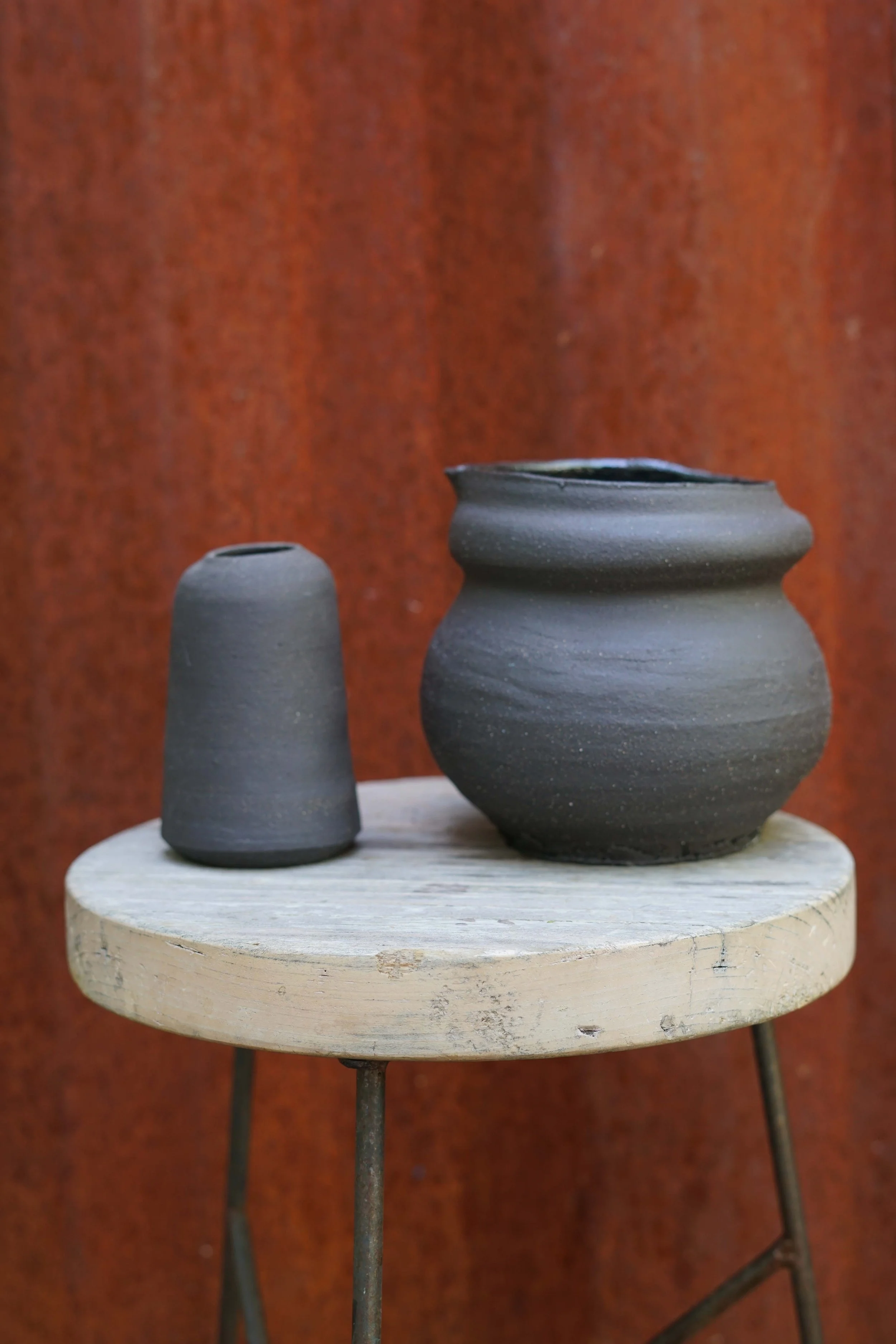 JugWideBlack_Smallvessel_SibylDoma.jpg