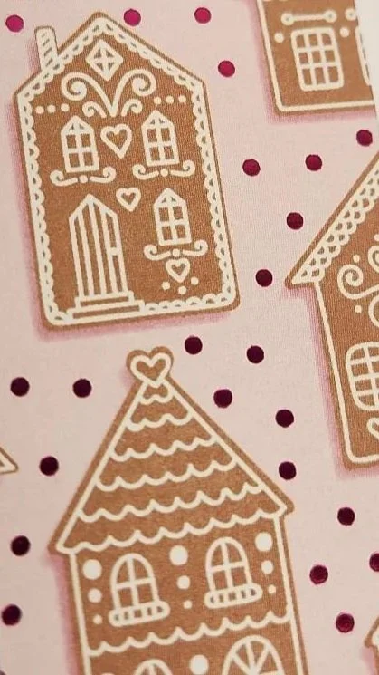 pink+gingerbread+house.jpg