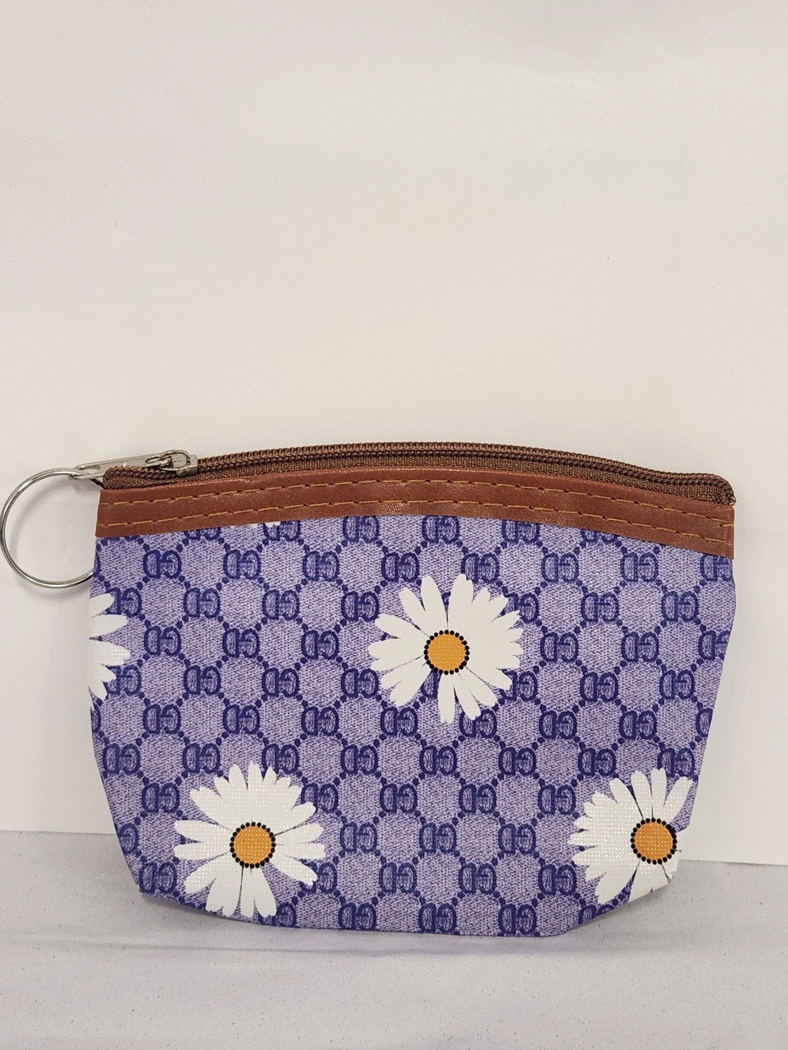 coin bag daisy purple.jpg