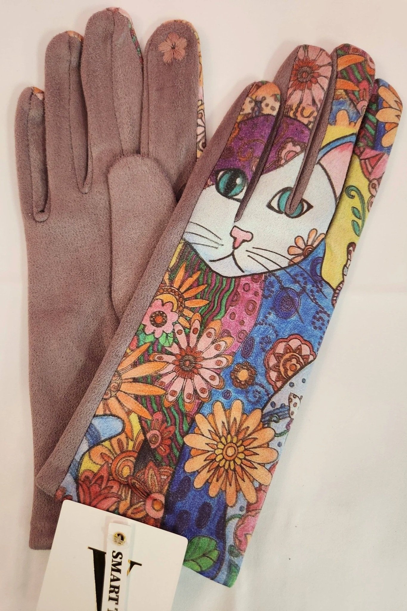 gloves+flower+cat.jpg