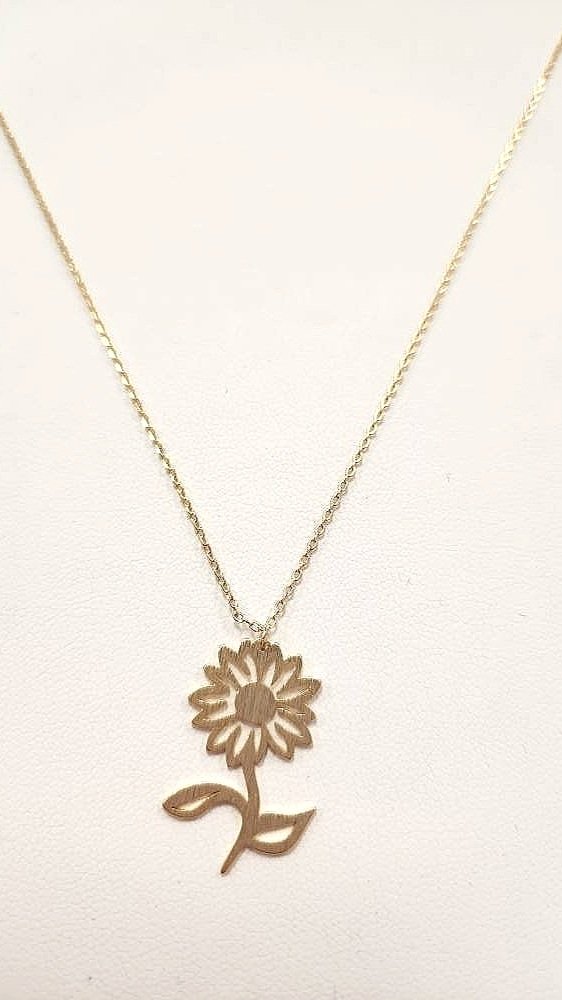 Necklace%2Bdainty%2Bflower.jpg