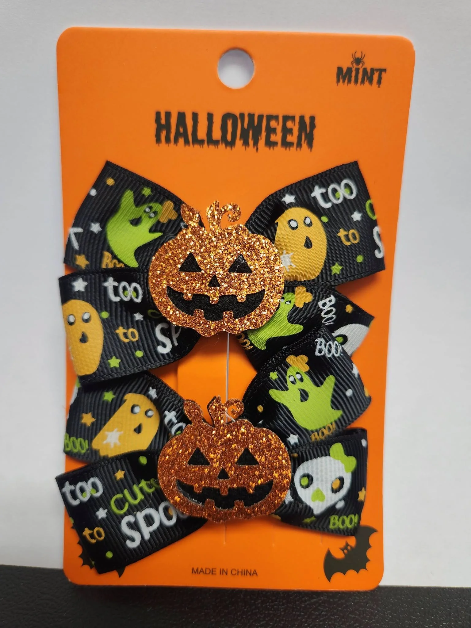 Hallow hair clip pumpkin.jpeg