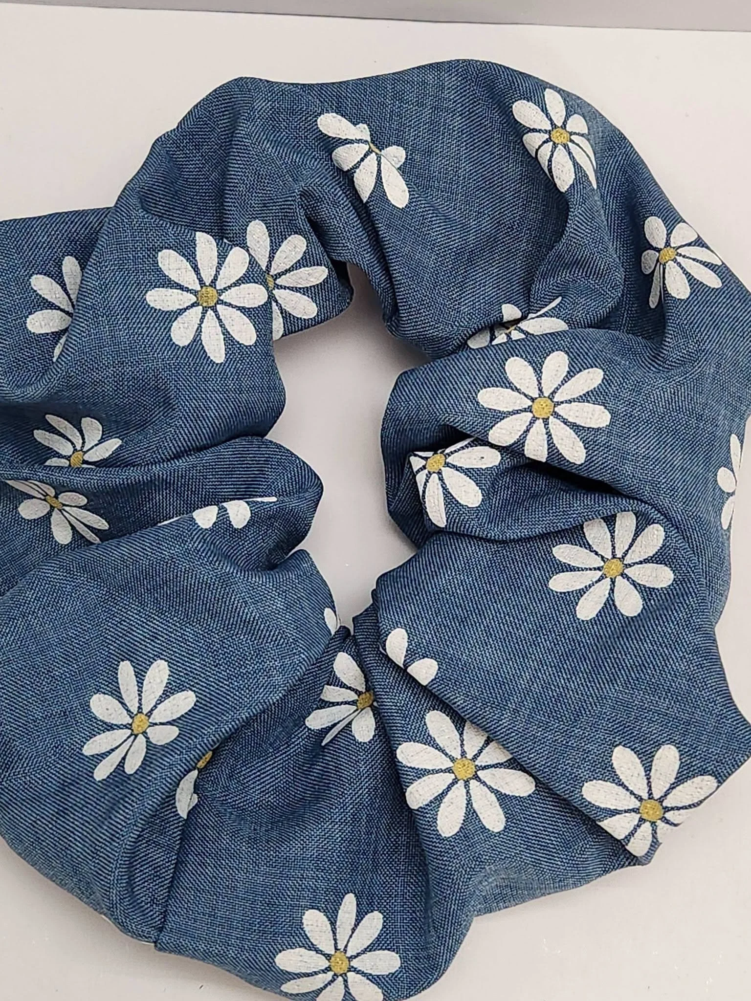 Daisy blue.jpeg