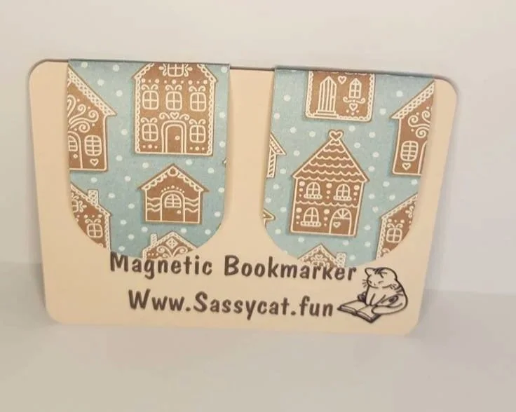 bookmarker+blue+gingerbread+house.jpg