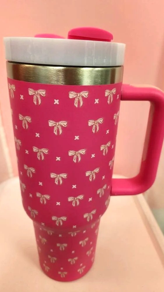 Tumbler+pink+bow.jpg