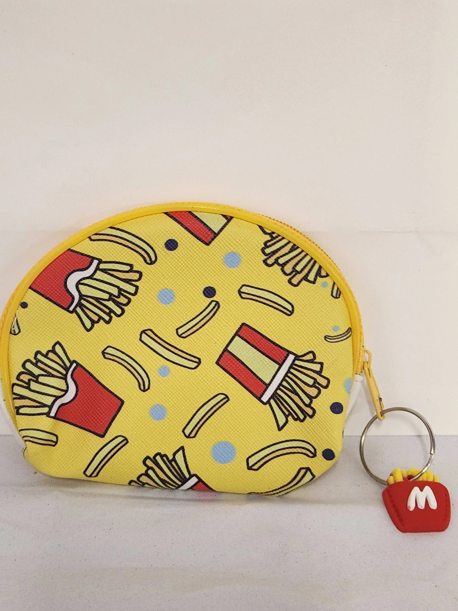 coin bag fries yellow.jpg