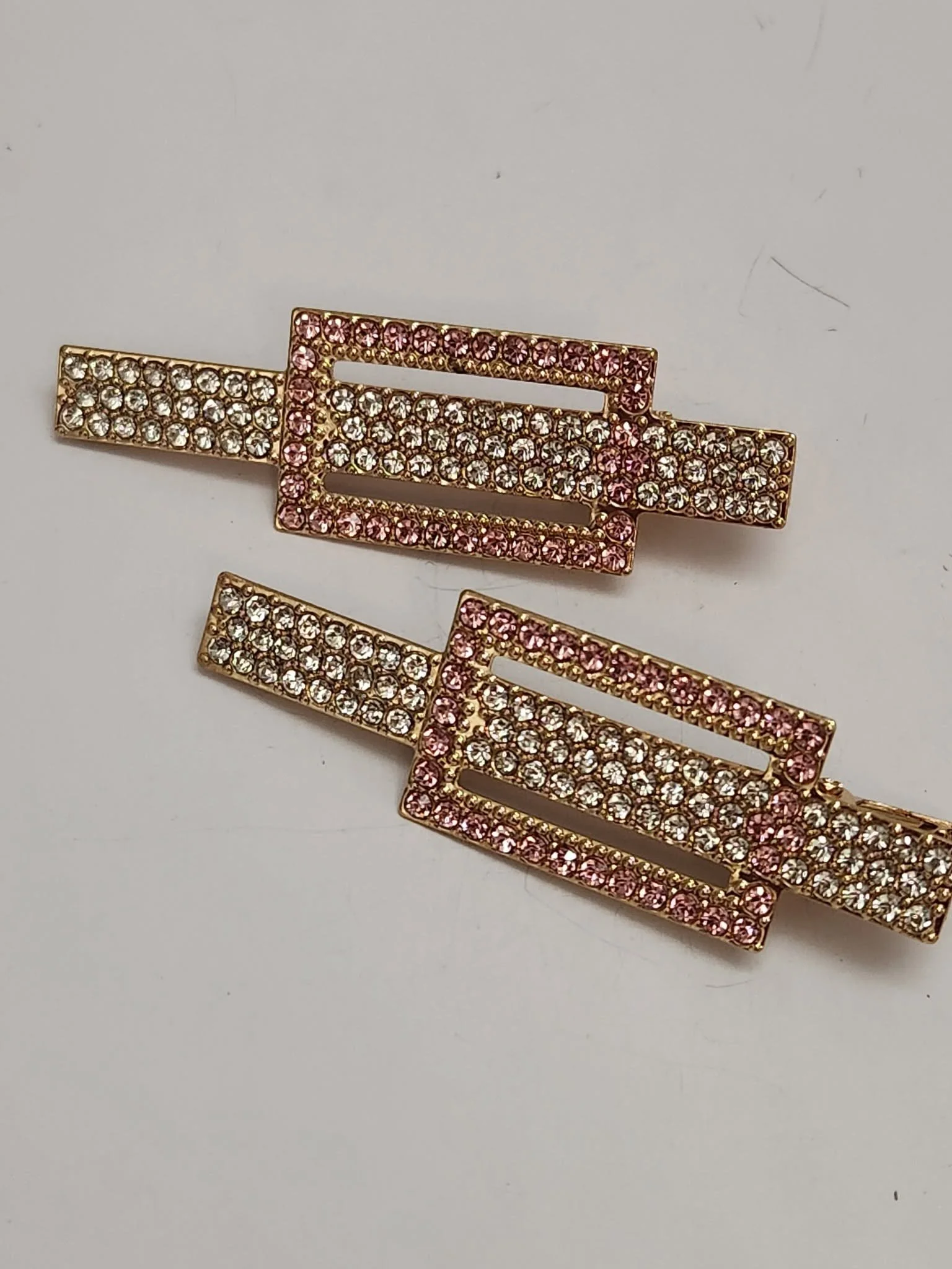 square clip pink.jpg