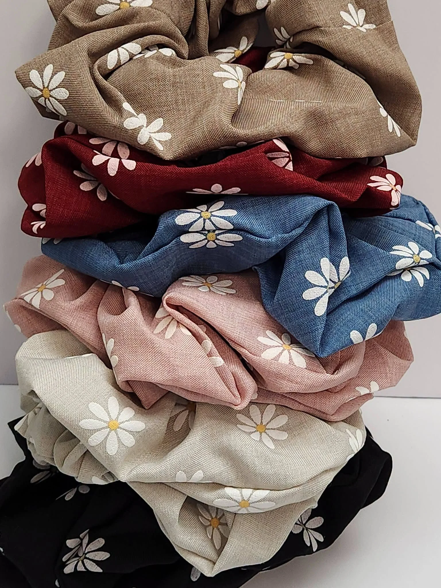 Daisy scrunchie stack.jpeg
