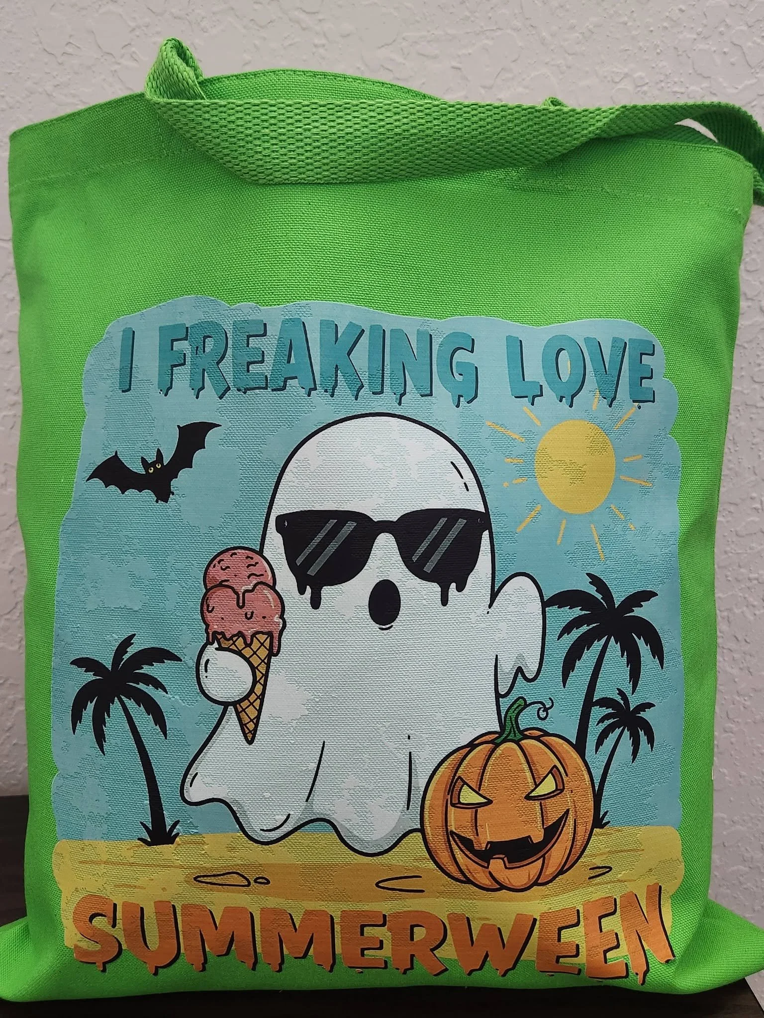 Tote Summerween.jpg