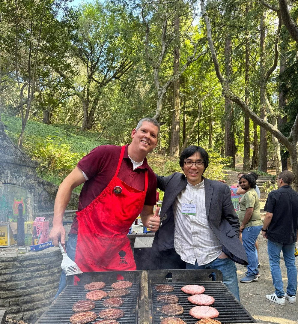 Kevin Bicker, Aaron Lau