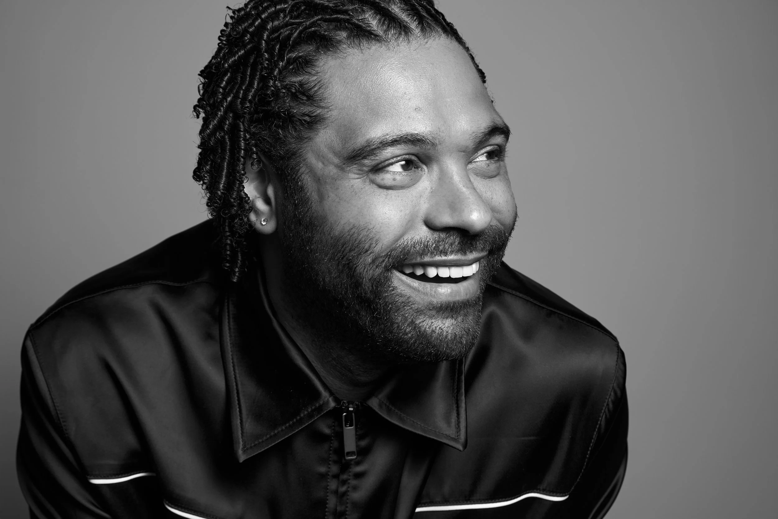 Jason-Morales-Smile-HorizontalB&W.jpg