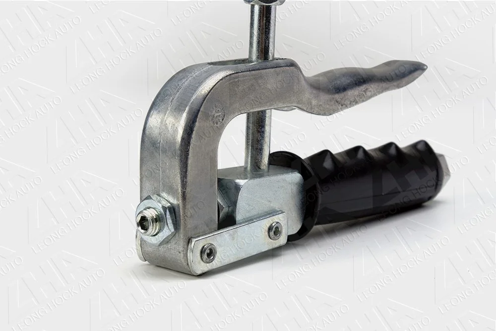 Pneumatic grease control gun detail