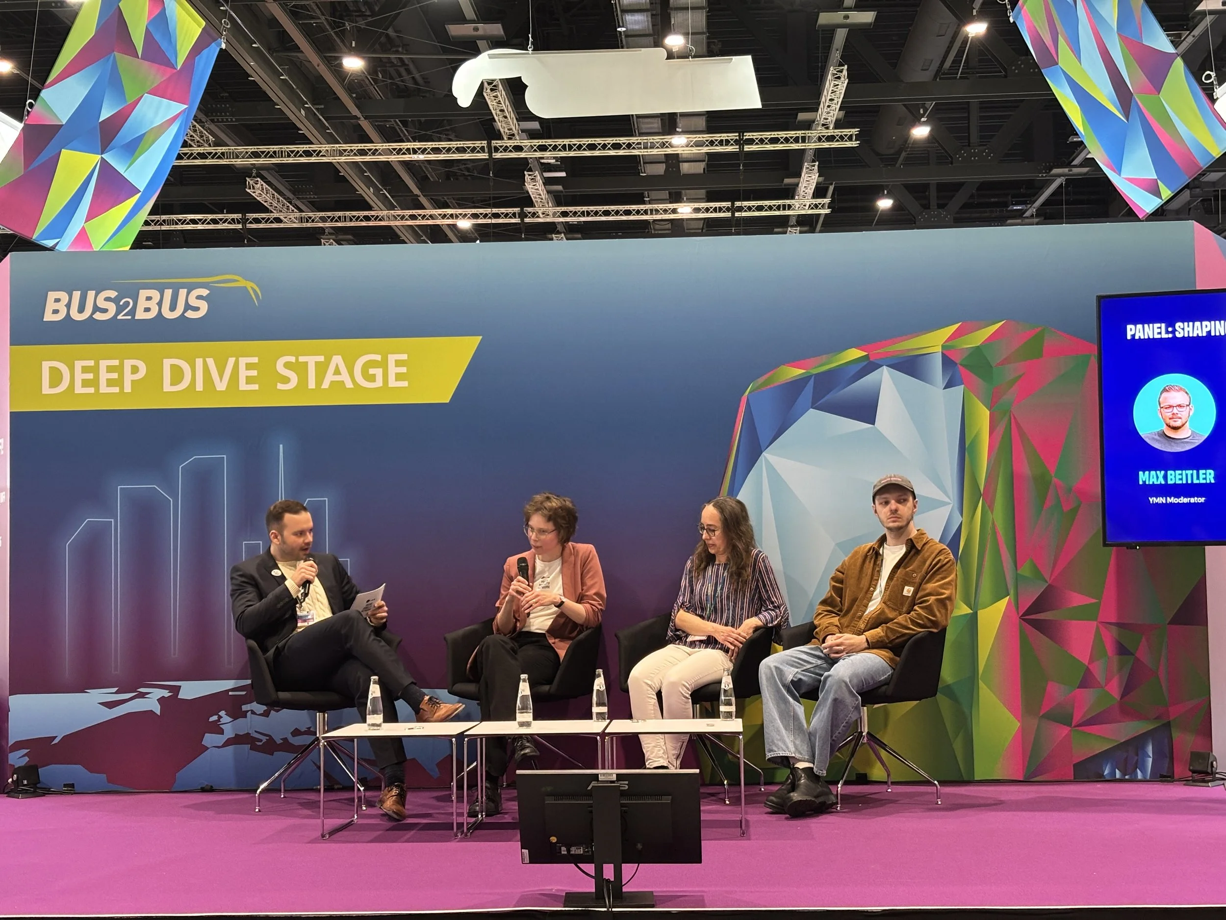 YMN on Stage @ BUS2BUS 2026 © Anna Filby
