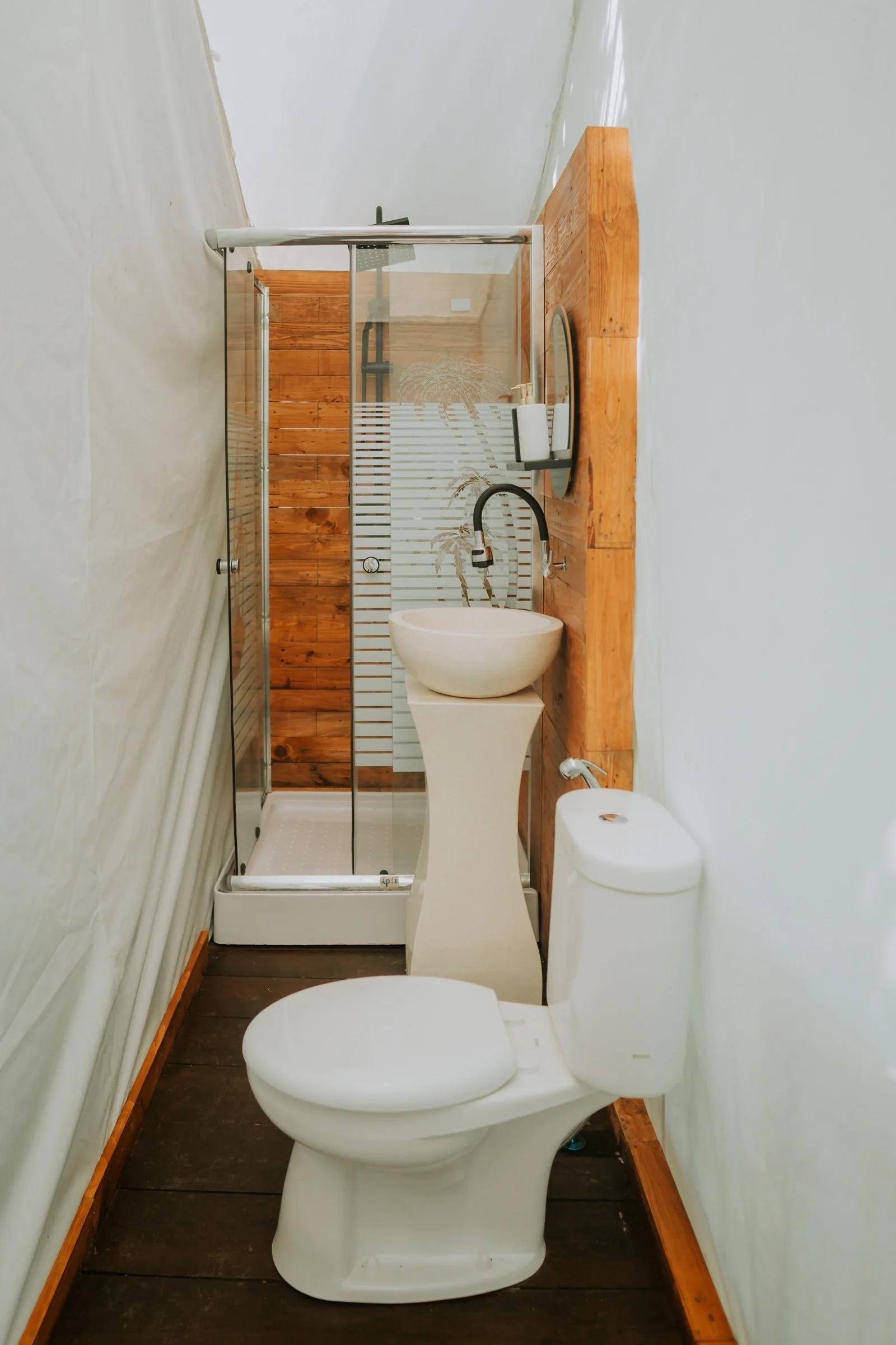 Super Deluxe Room 6.JPG