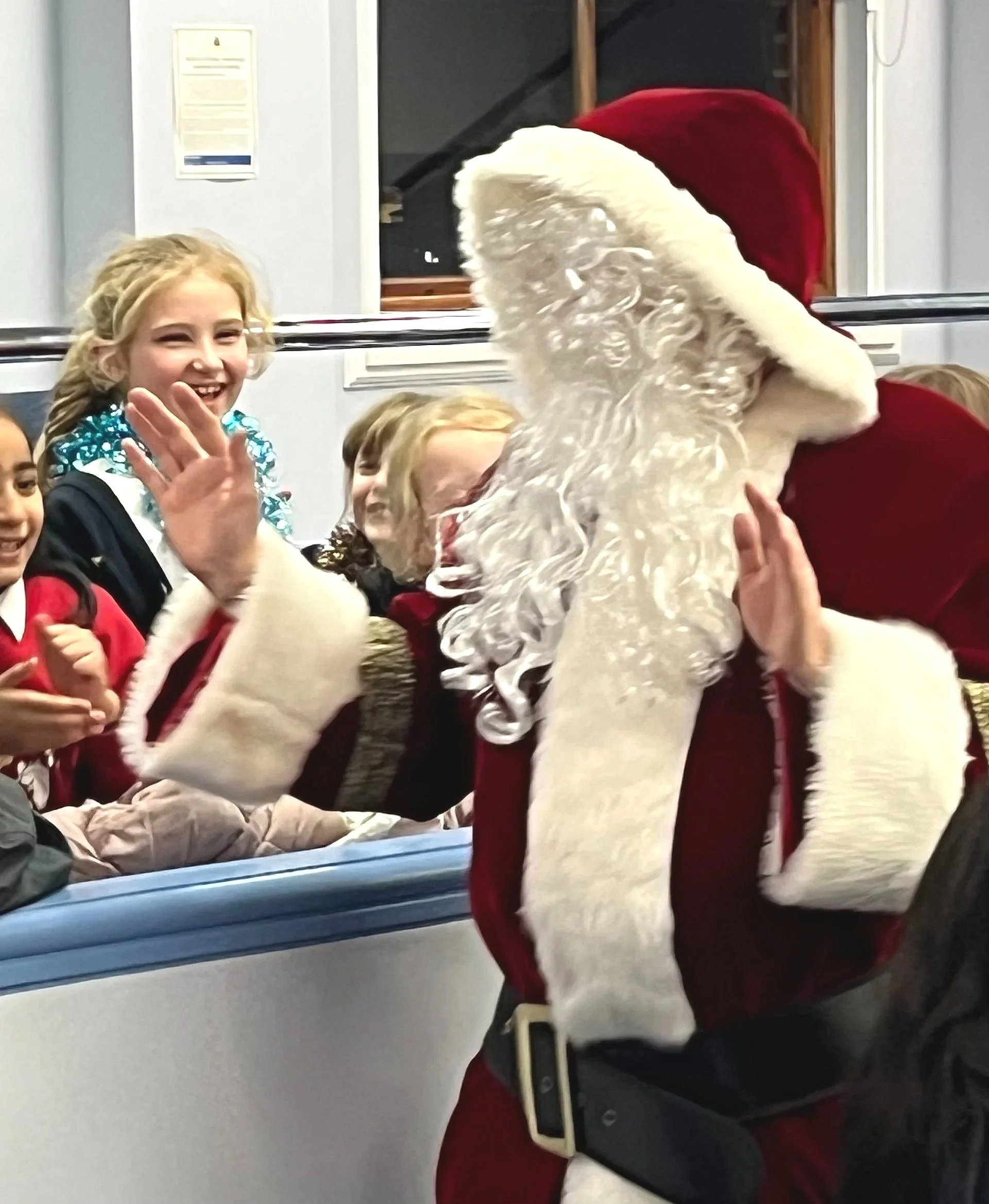santa.jpg