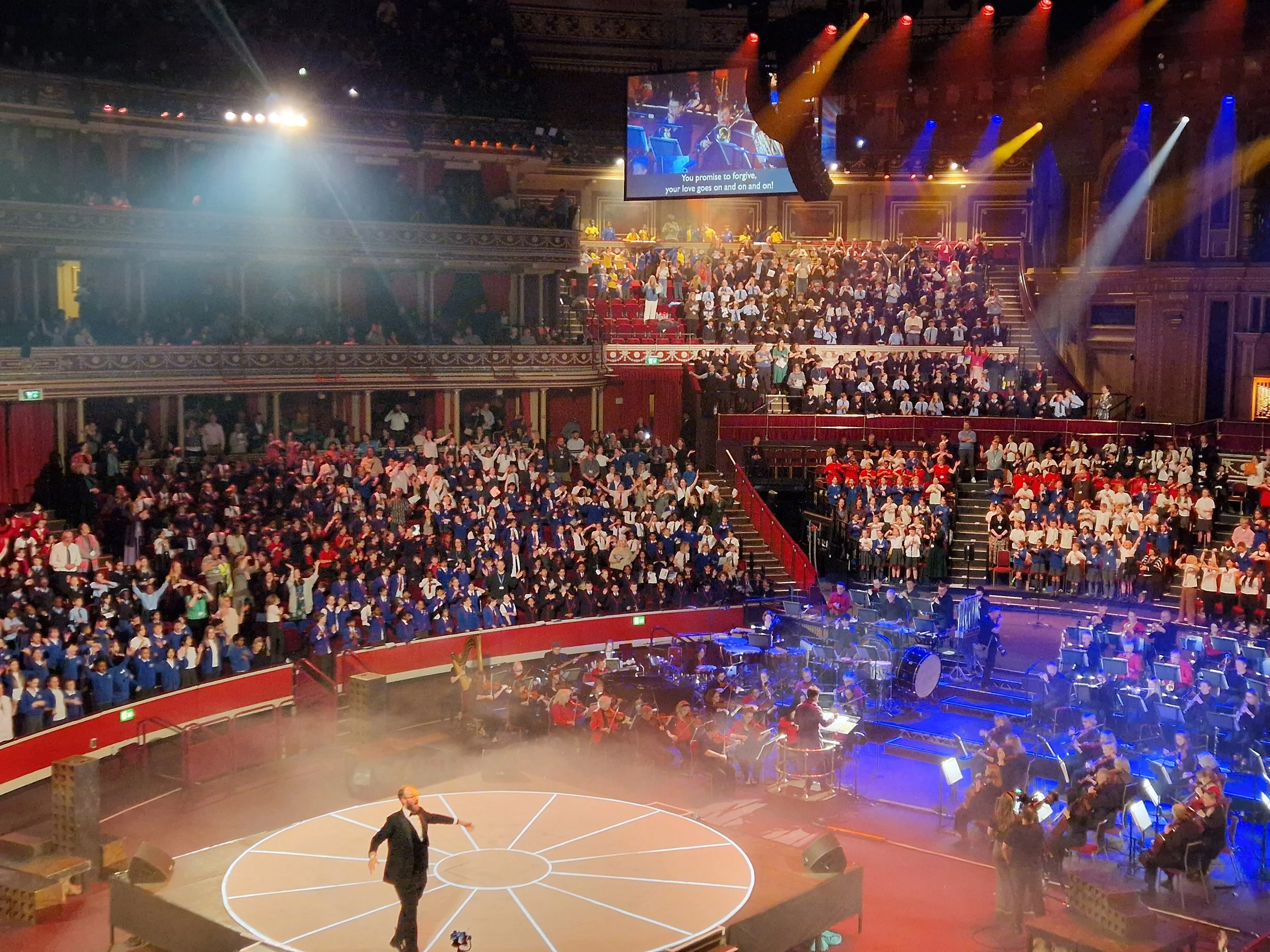 Prom Praise 4 Schools