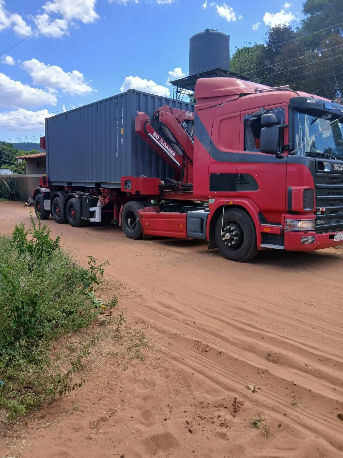 container komt aan in paraguay