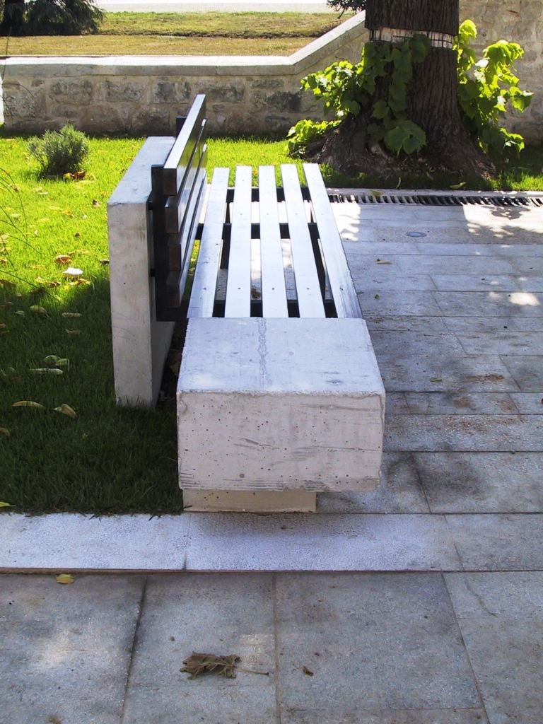 Hypo Poreč 2-klupa detalj R_1.jpg