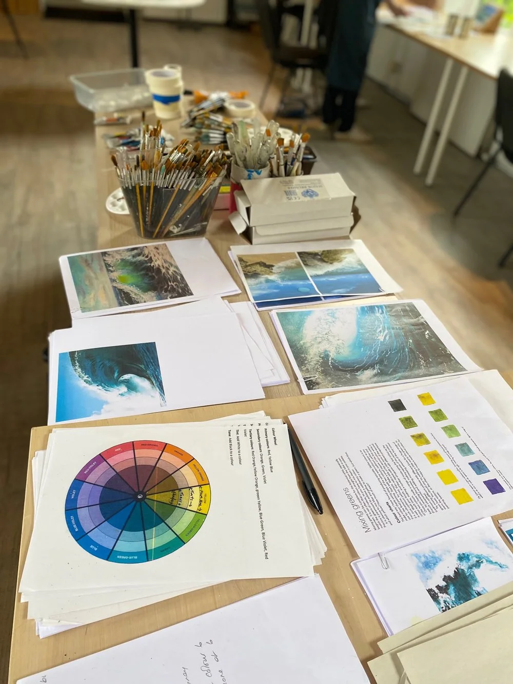 Caroline Crawford beginner art course setup