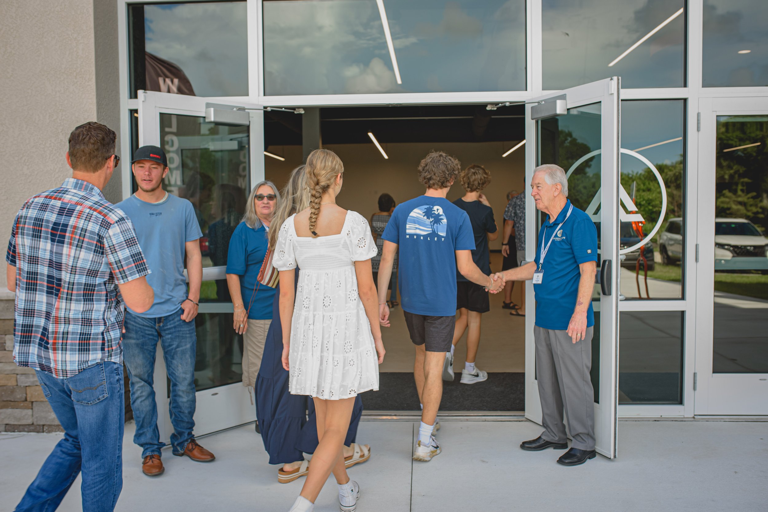 Welcome to Abundant Life Church in Sarasota, Florida