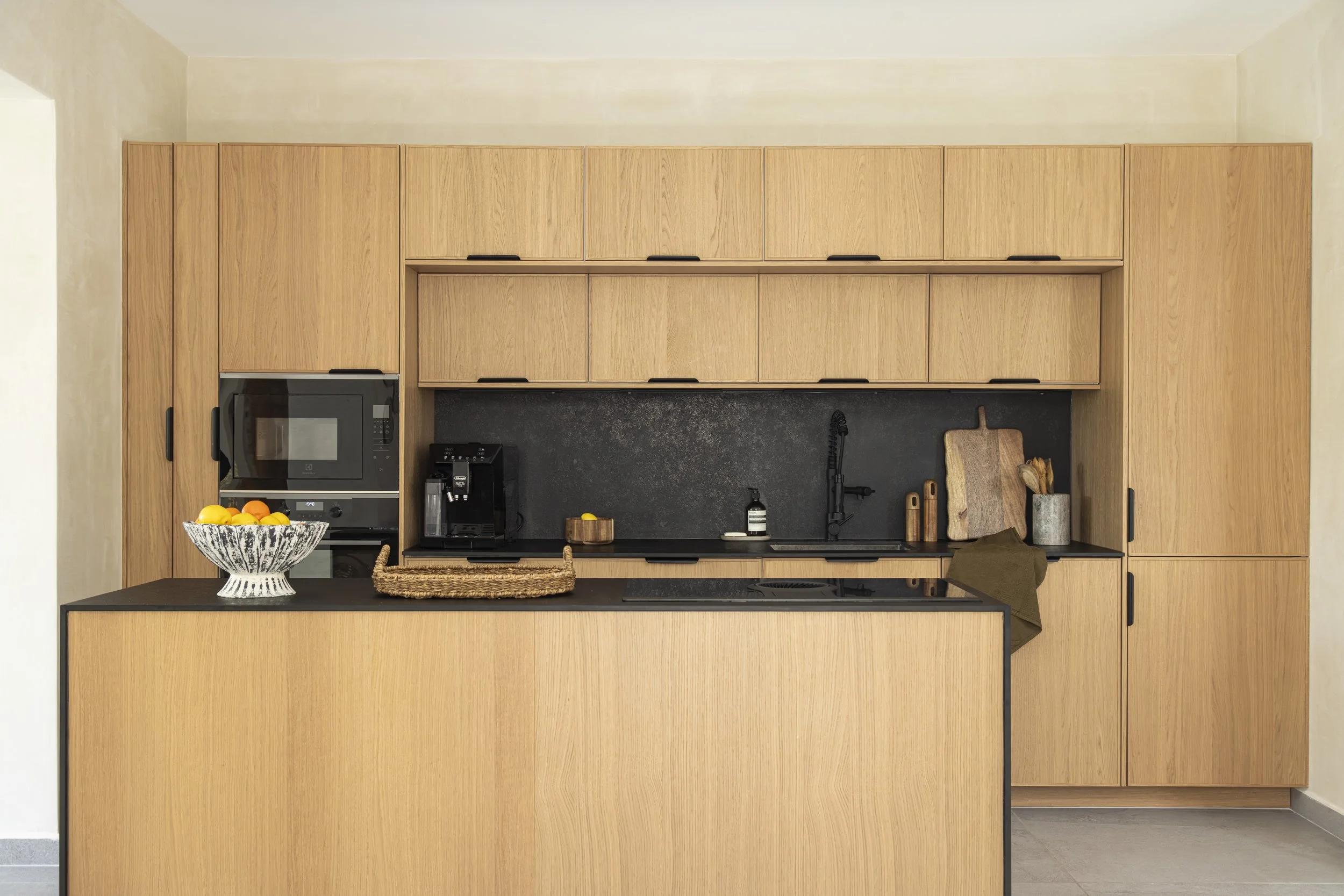 cuisine-minimaliste-renovation-maison-region-parisienne..jpg