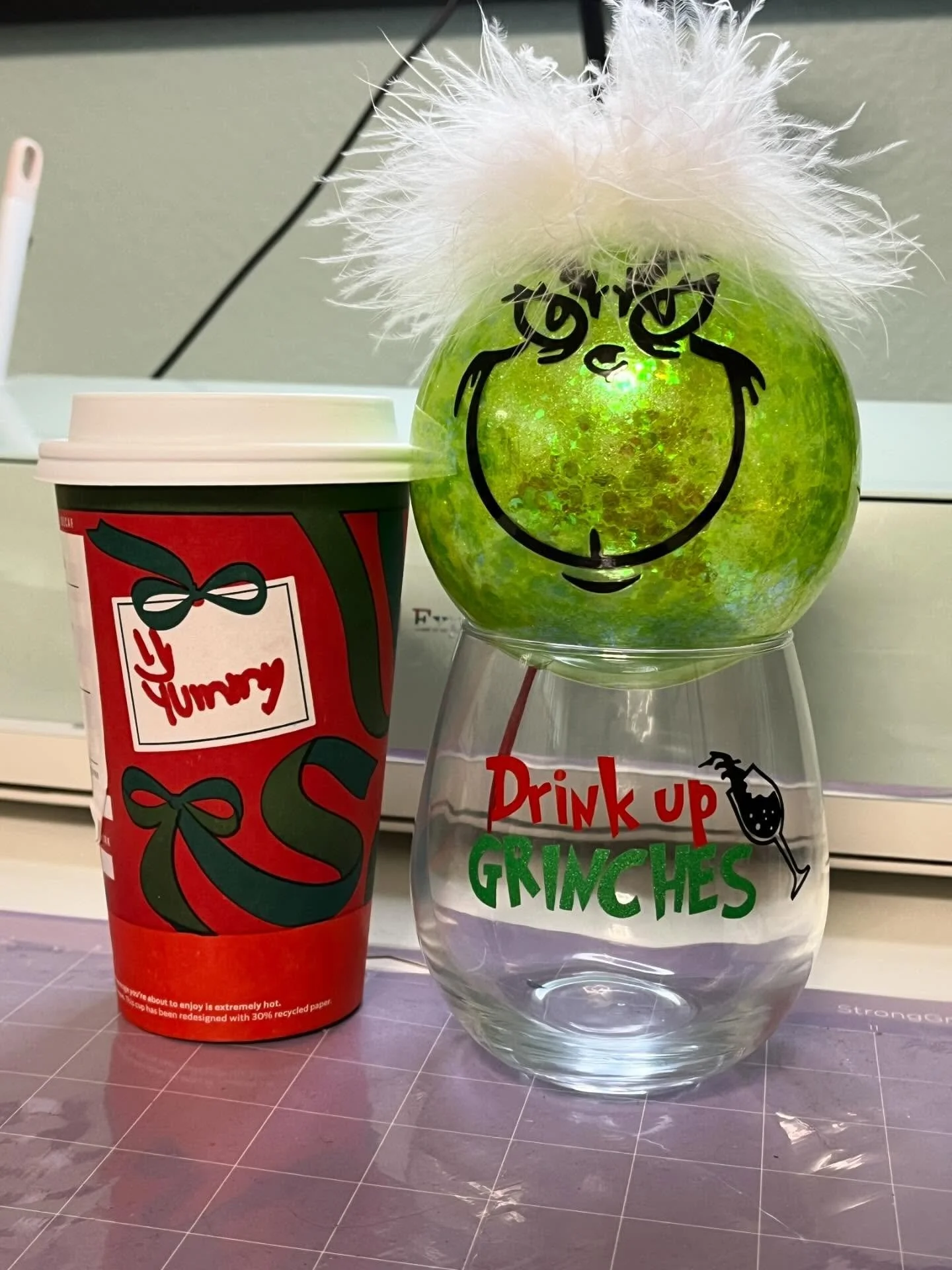Super found my life&rsquo;s calling. I got Christmas jokes. Order here and save your dollars! DM me. 

#handmadewithlove❤️ #handmadegift #grinch #christmasgifts #christmastime #handmadetshirts #wine #wineglasses #customwineglass