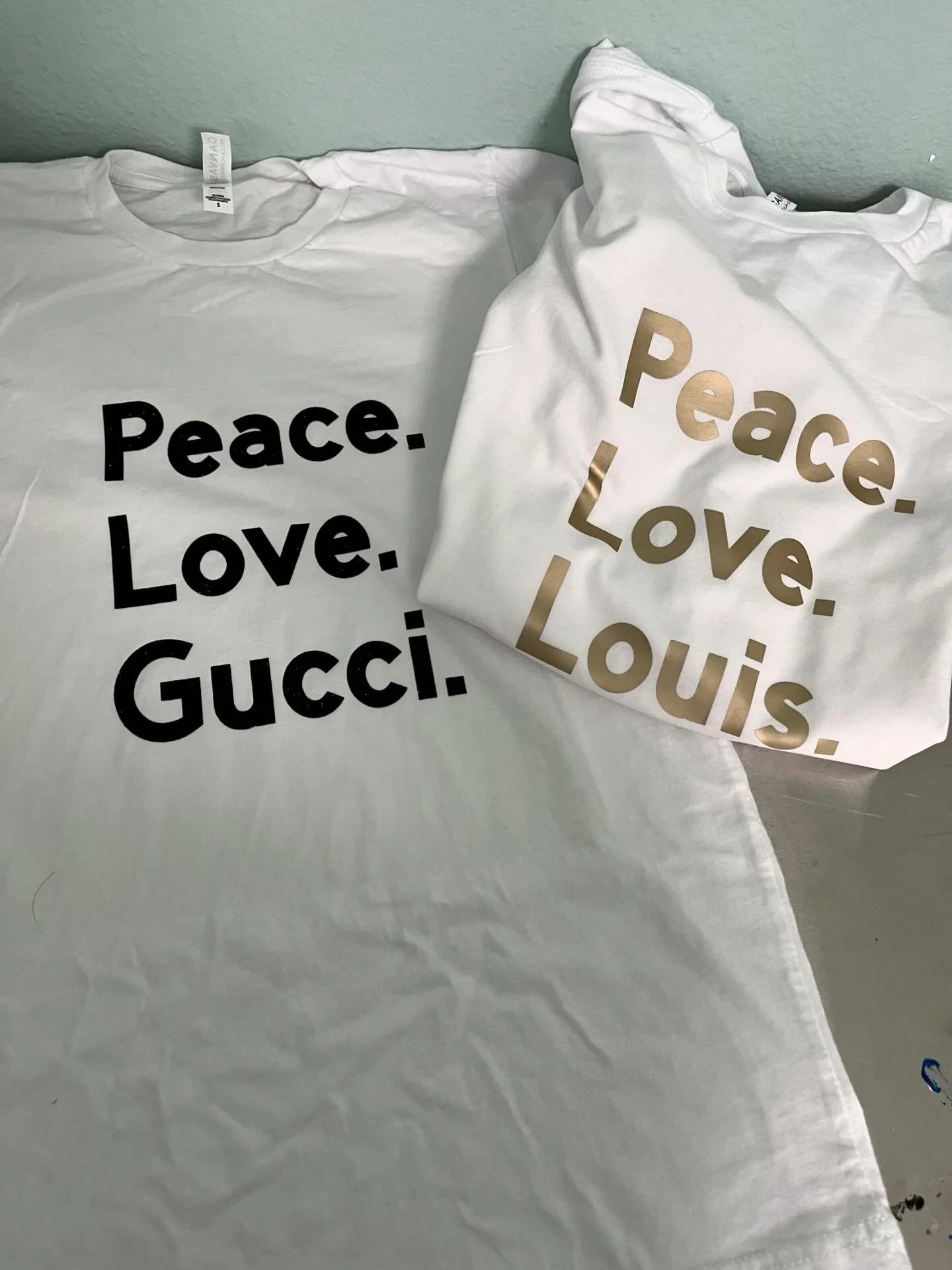 Next 4 people to purchase handmade tshirts get entries into Tory Burch pillow bag giveaway! WE WILL PULL THE WINNER LIVE. Pick your design. $35
100% cotton, sizes small - XXL.