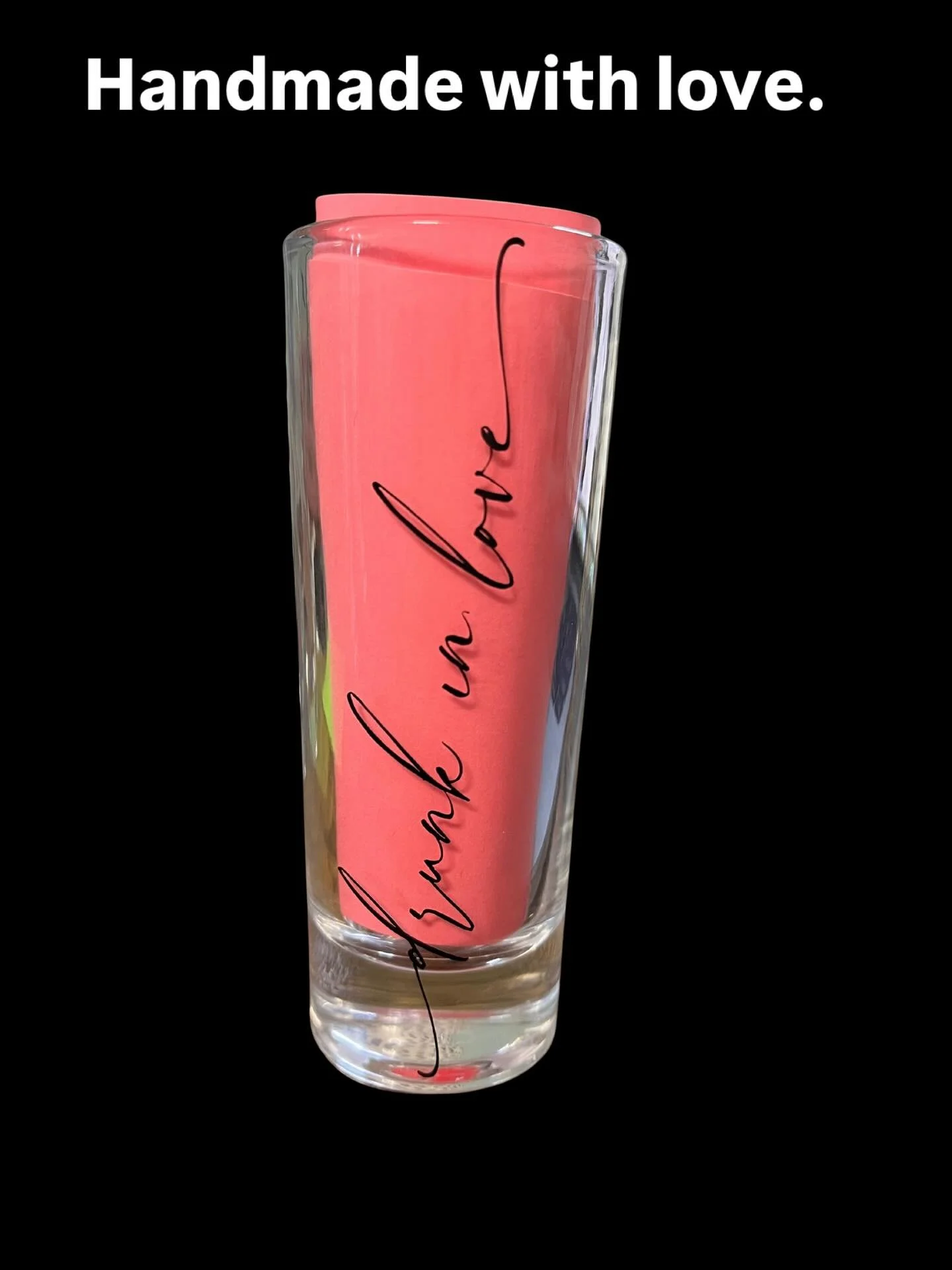 Drunk in love? Shot glasses and stemless champagne flutes for valentines or galentines or everyday plans ❤️ $10 a piece! Message me and I&rsquo;ll get yours right out

#handmade #valentinesday #galentinesday